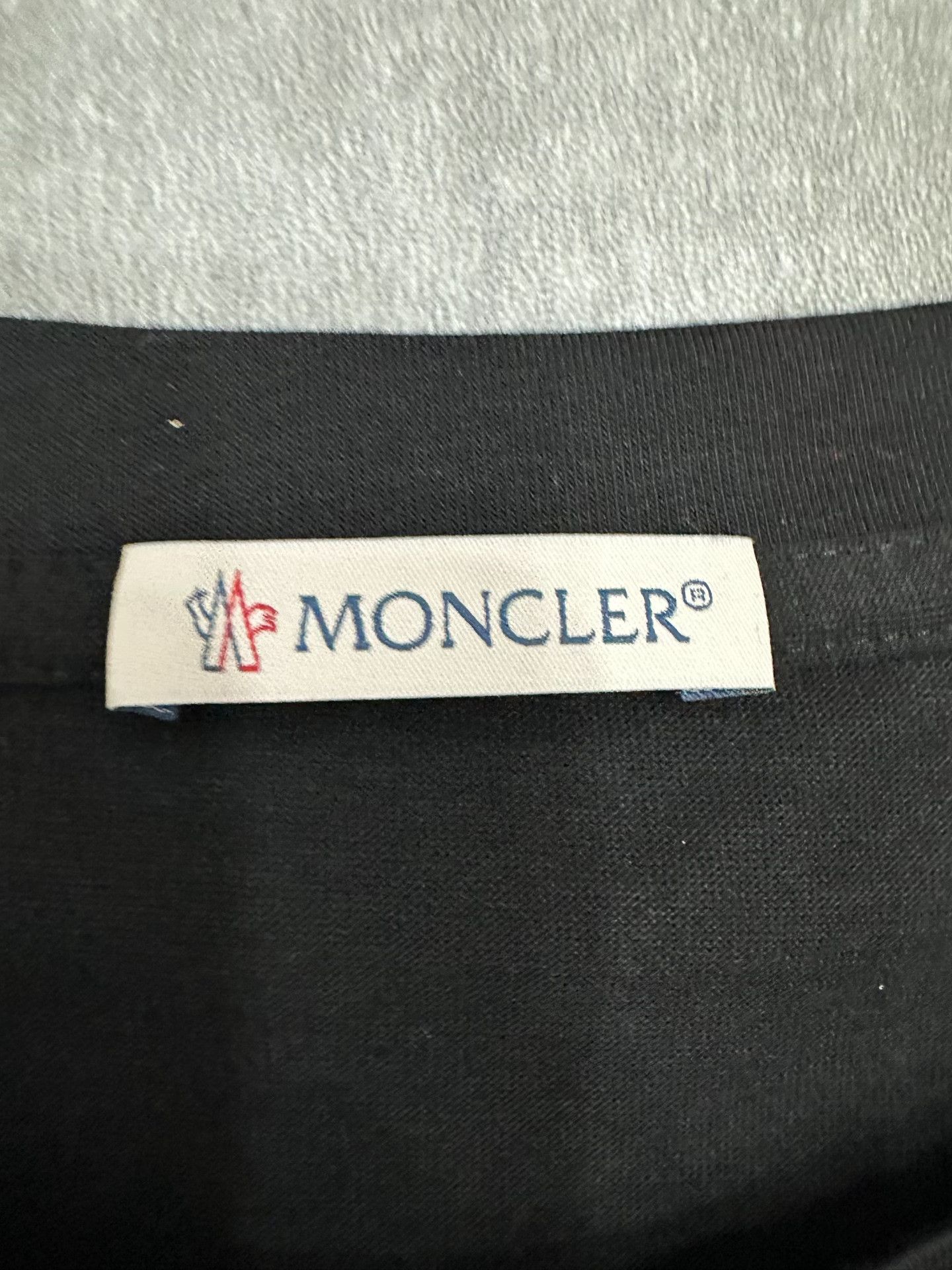 Moncler Moncler Black T-Shirt xl Men Size US XL / EU 56 / 4 - 4 Thumbnail