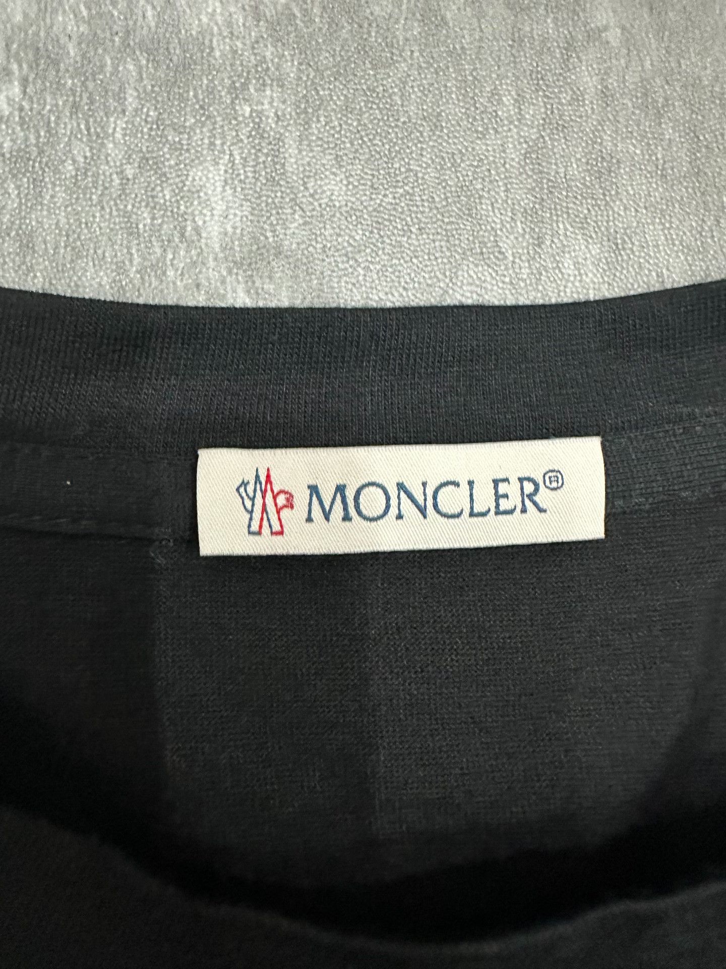 Moncler Moncler Black T-Shirt l Men Size US L / EU 52-54 / 3 - 4 Thumbnail