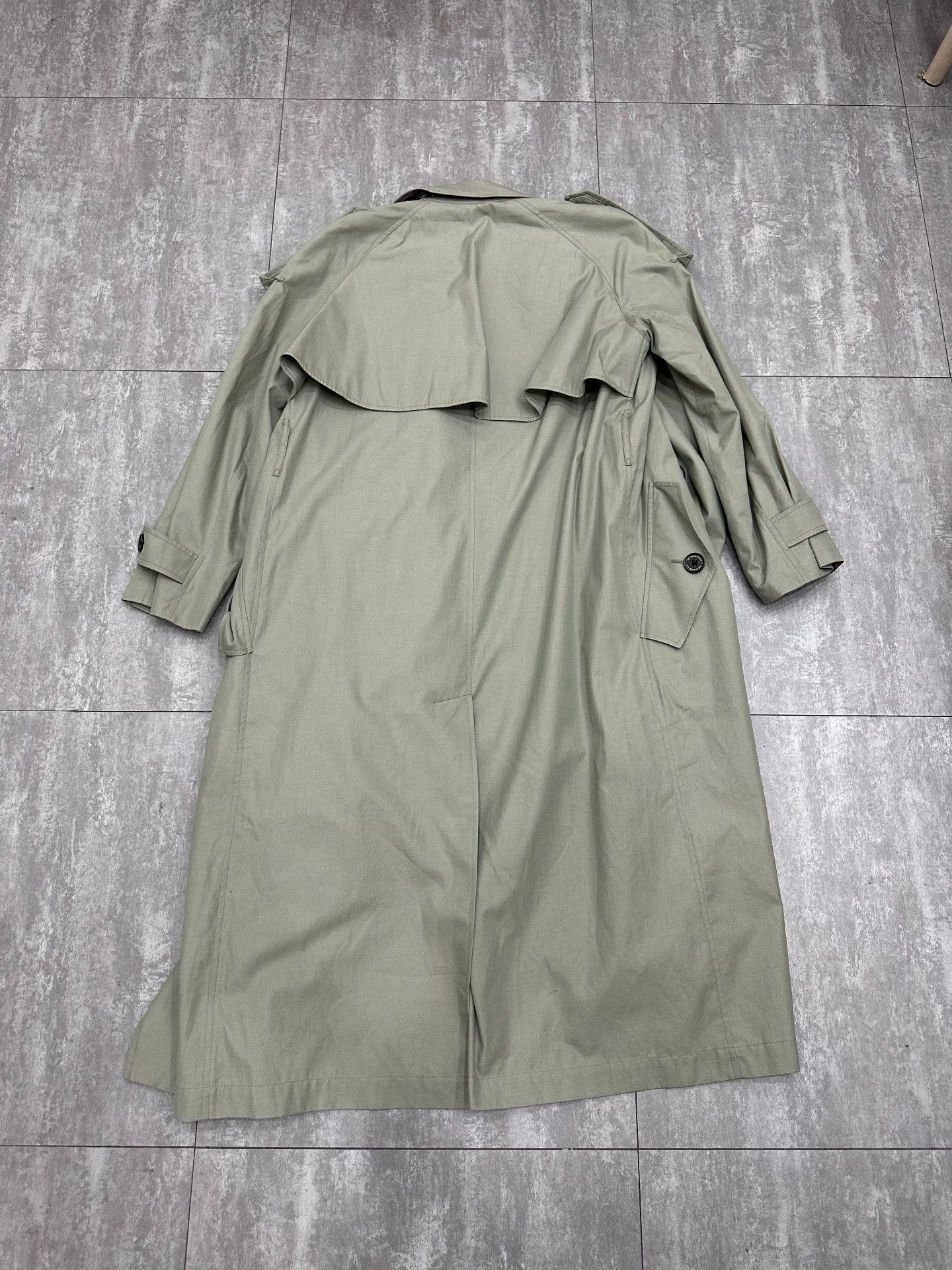 Burberry Burberry Long Green Coat S Women Size S / US 4 / IT 40 - 2 Thumbnail