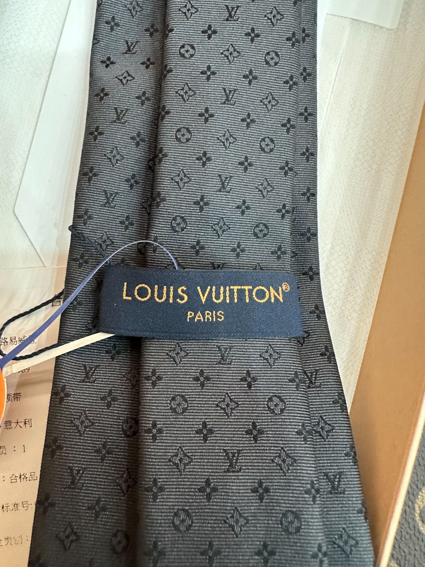 Louis Vuitton Louis Vuitton Retro Black Tie one size Men Size ONE SIZE - 5 Thumbnail