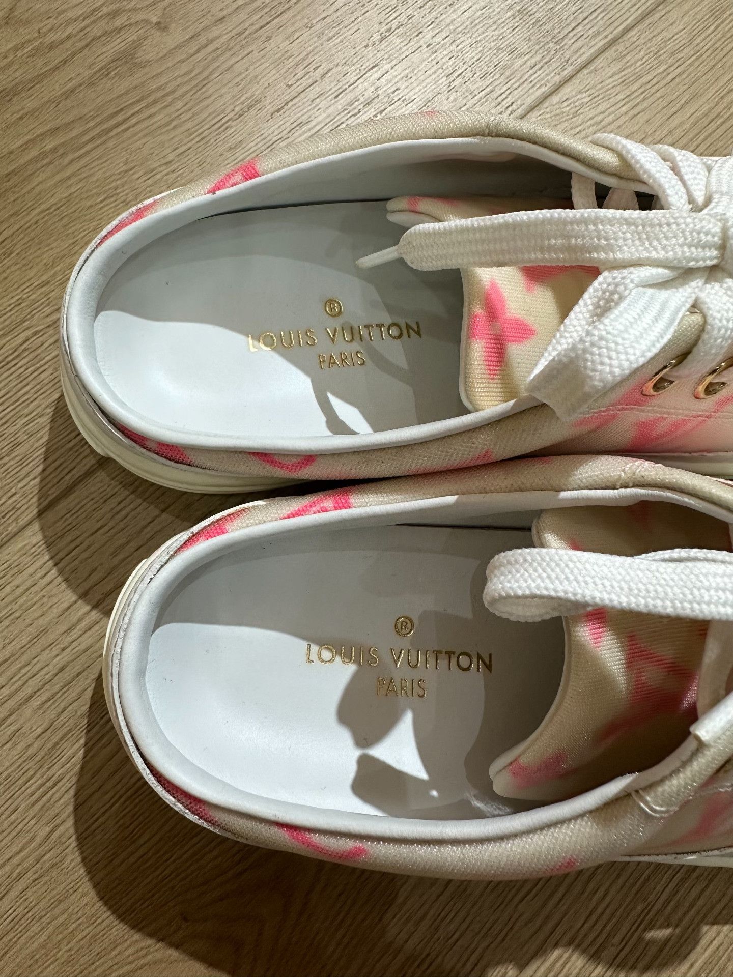Louis Vuitton Louis Vuitton Pink Sandals us_4 Women Size US 4 / IT 34 - 5 Thumbnail