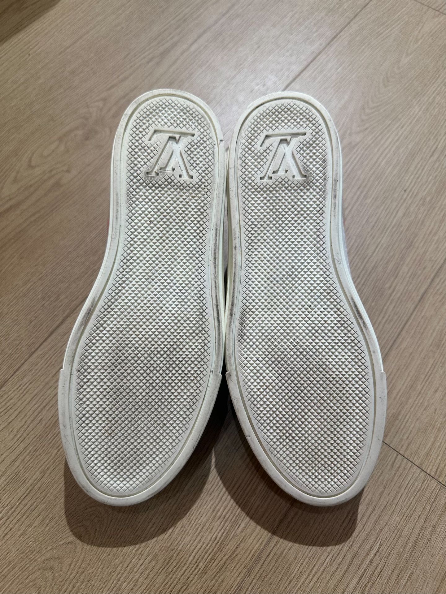 Louis Vuitton Louis Vuitton Pink Sandals us_4 Women Size US 4 / IT 34 - 7 Thumbnail