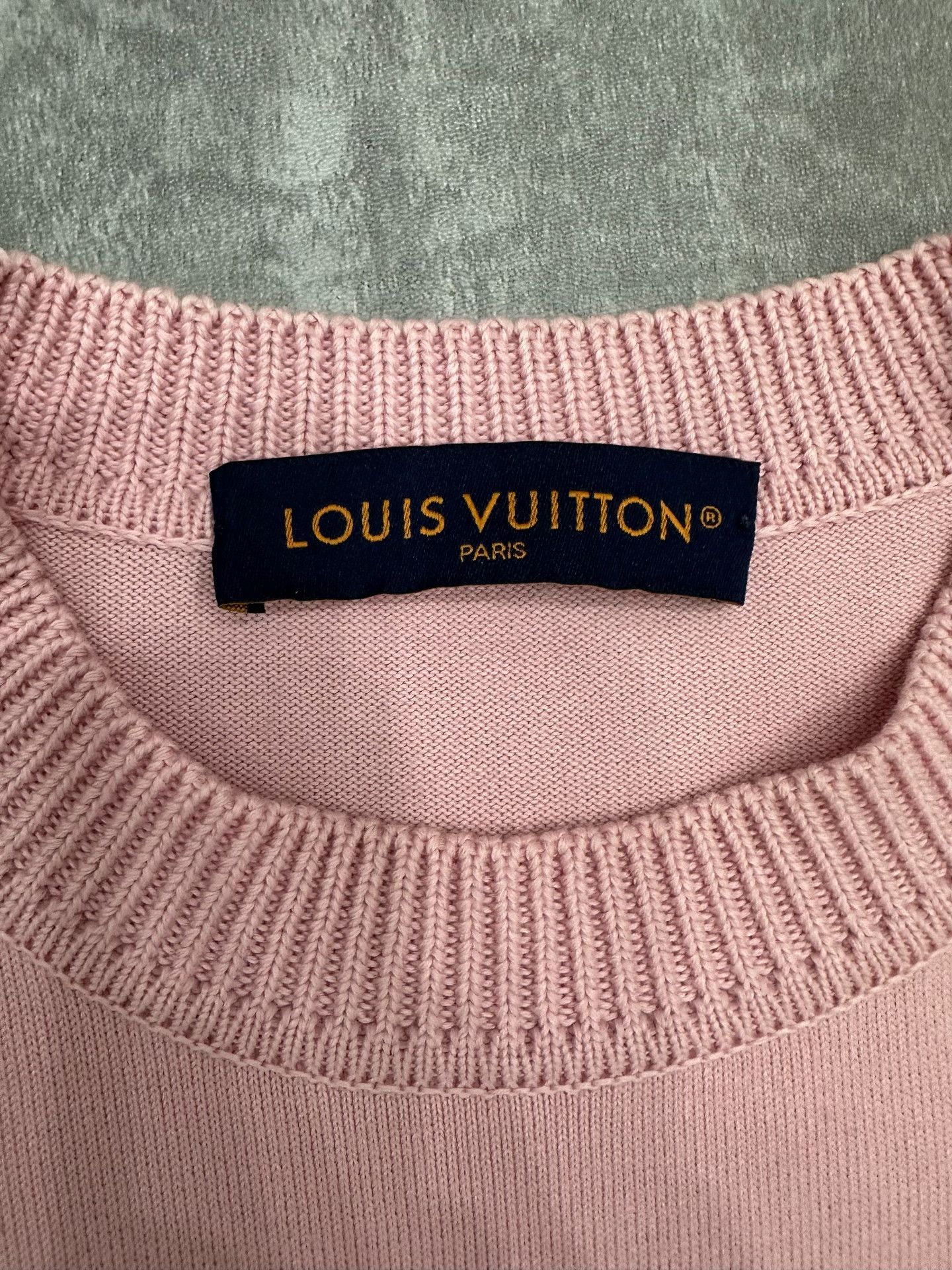 Louis Vuitton Louis Vuitton Pink T-Shirt S Women Size S / US 4 / IT 40 - 4 Thumbnail