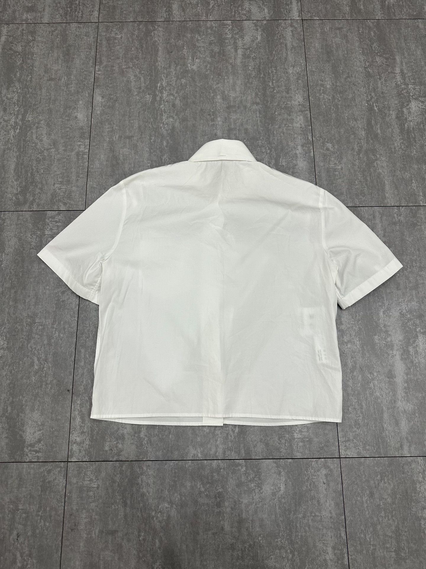 Prada Prada White Button Up S Women Size S / US 4 / IT 40 - 2 Thumbnail