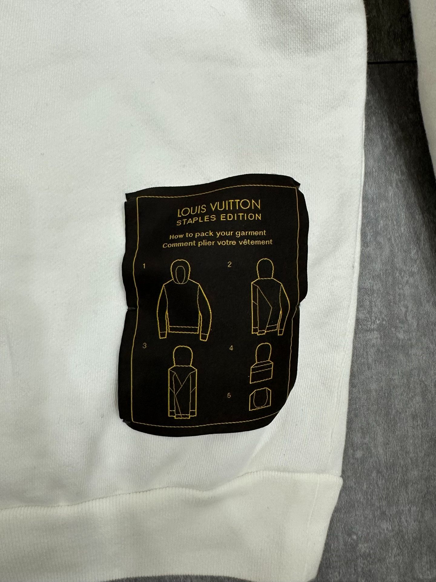 Louis Vuitton Louis Vuitton White Hoodie xl Men Size US XL / EU 56 / 4 - 6 Thumbnail