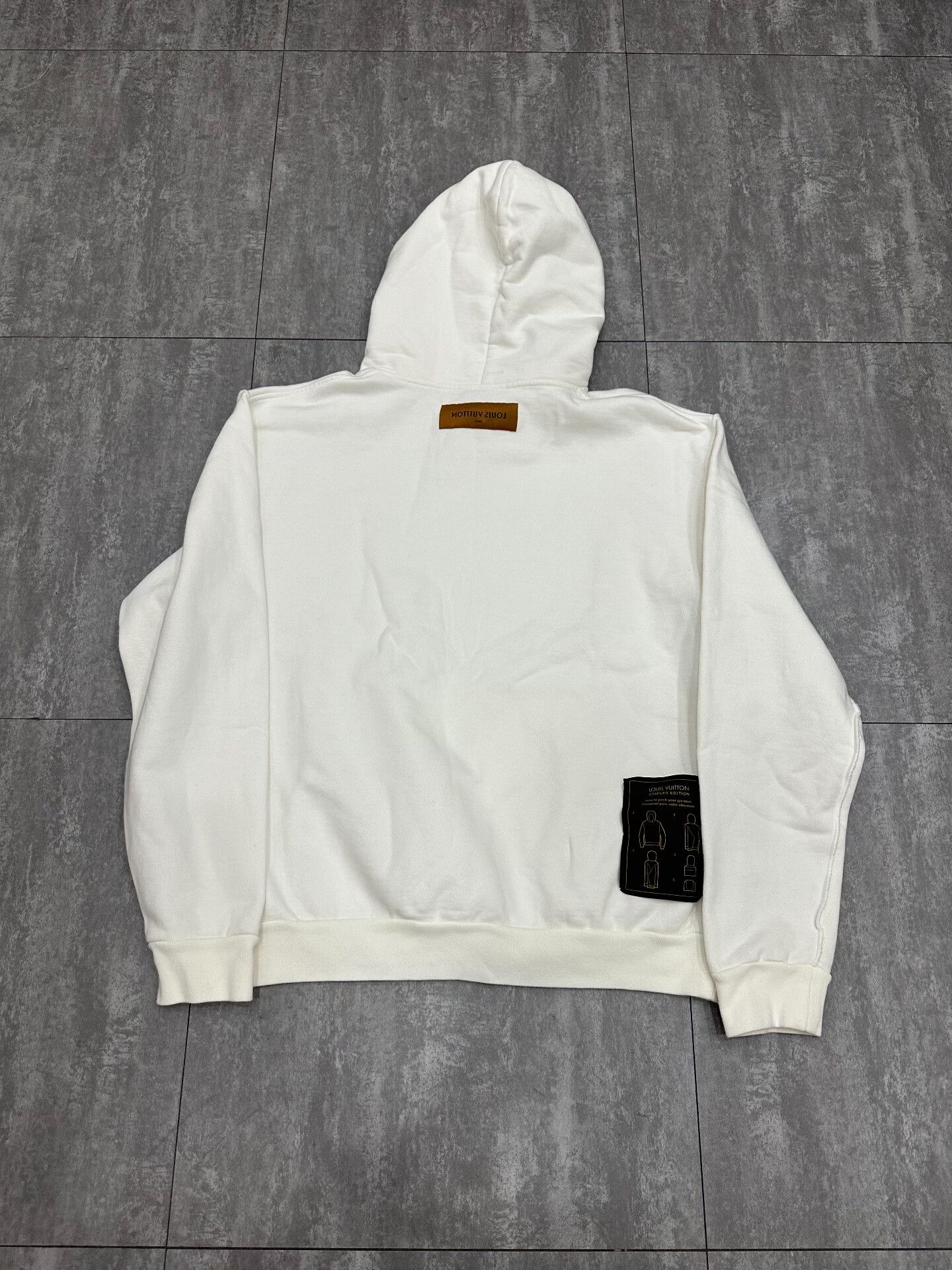 Louis Vuitton Louis Vuitton White Hoodie xl Men Size US XL / EU 56 / 4 - 2 Thumbnail
