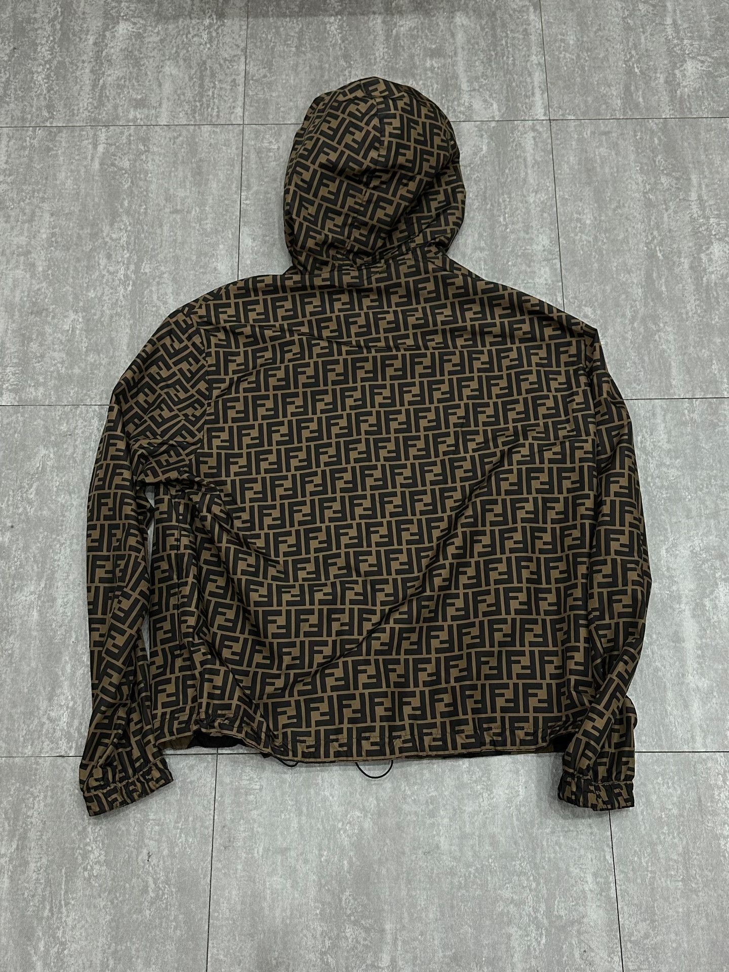 Fendi Fendi Light Jacket xxl Men Size US XXL / EU 58 / 5 - 2 Thumbnail