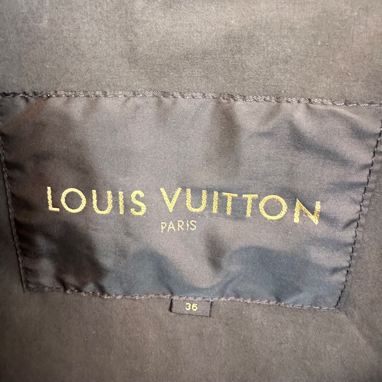 Louis Vuitton Louis Vuitton Coat XS Women Size XS / US 0-2 / IT 36-38 - 4 Thumbnail