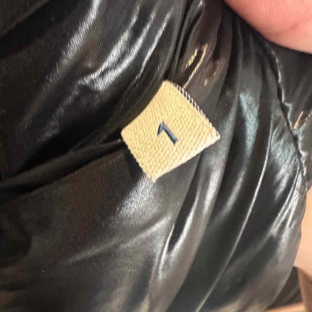 Moncler Moncler Down Cropped Black Down Jacket XS Women Size XS / US 0-2 / IT 36-38 - 6 Thumbnail