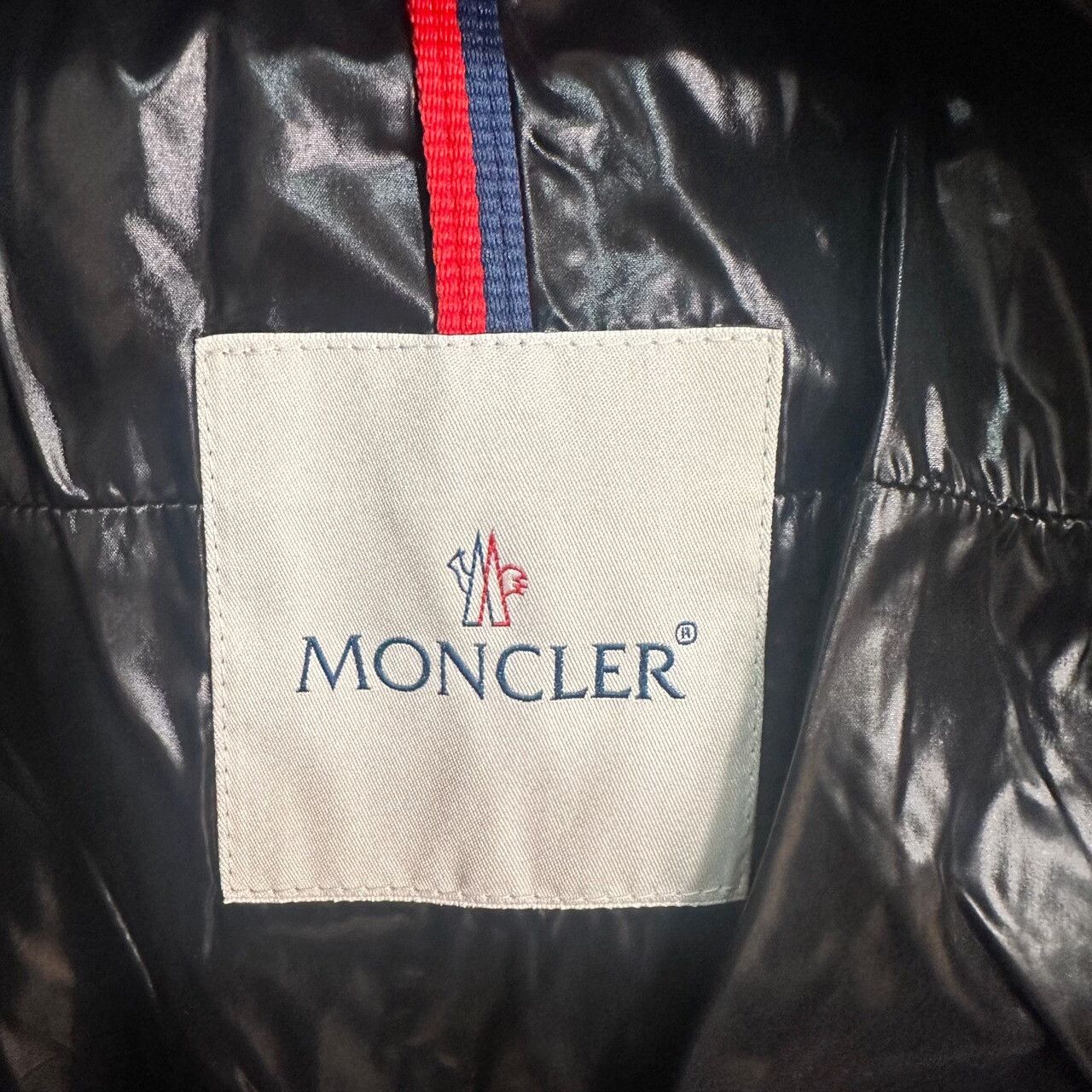 Moncler Moncler Down Cropped Black Down Jacket XS Women Size XS / US 0-2 / IT 36-38 - 4 Thumbnail
