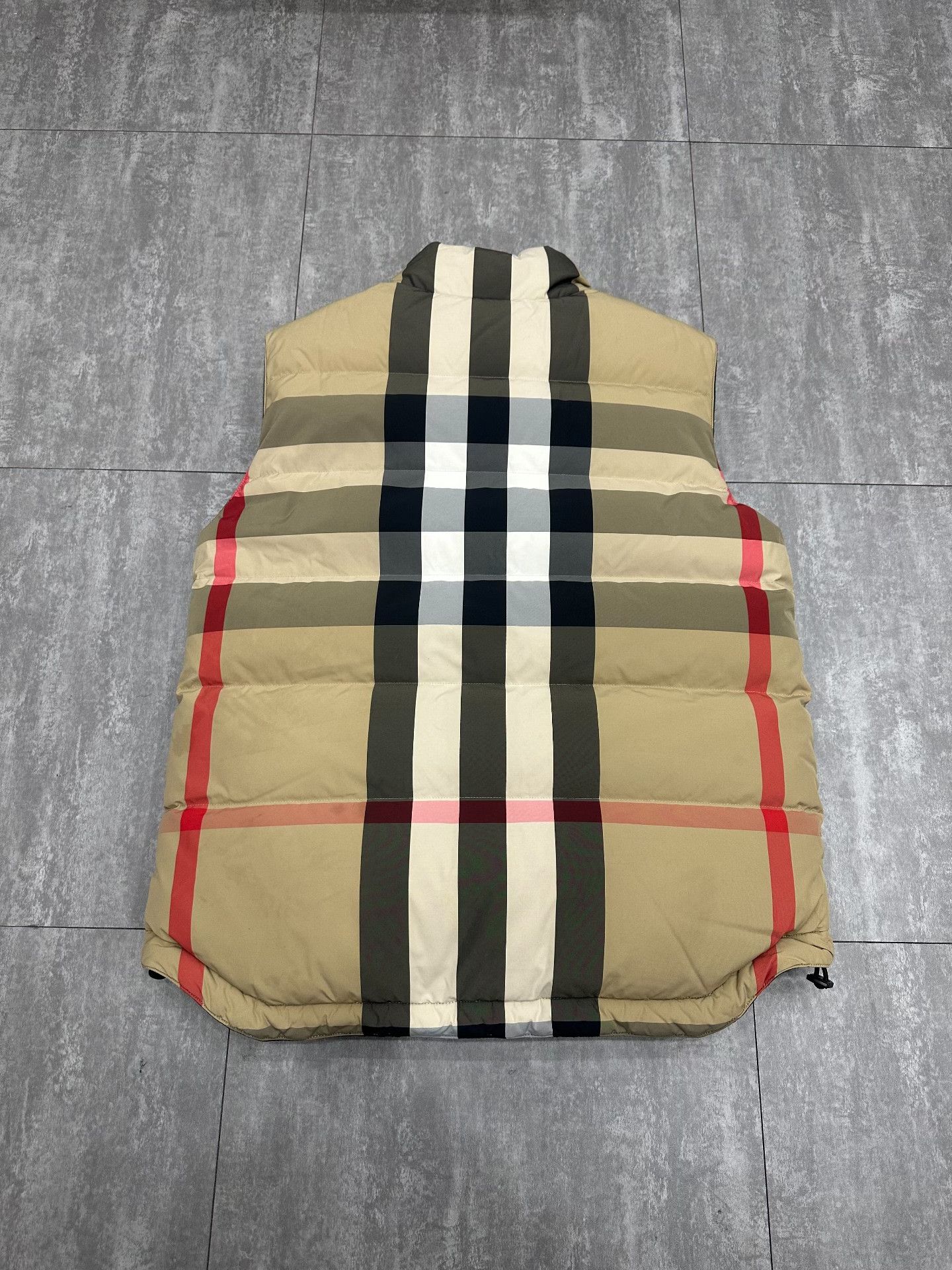 Burberry Burberry Down Multi Vest m Men Size US M / EU 48-50 / 2 - 2 Thumbnail