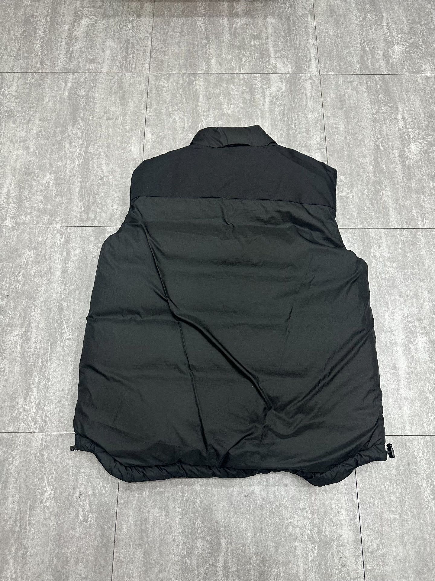 Burberry Burberry Down Multi Vest m Men Size US M / EU 48-50 / 2 - 4 Thumbnail