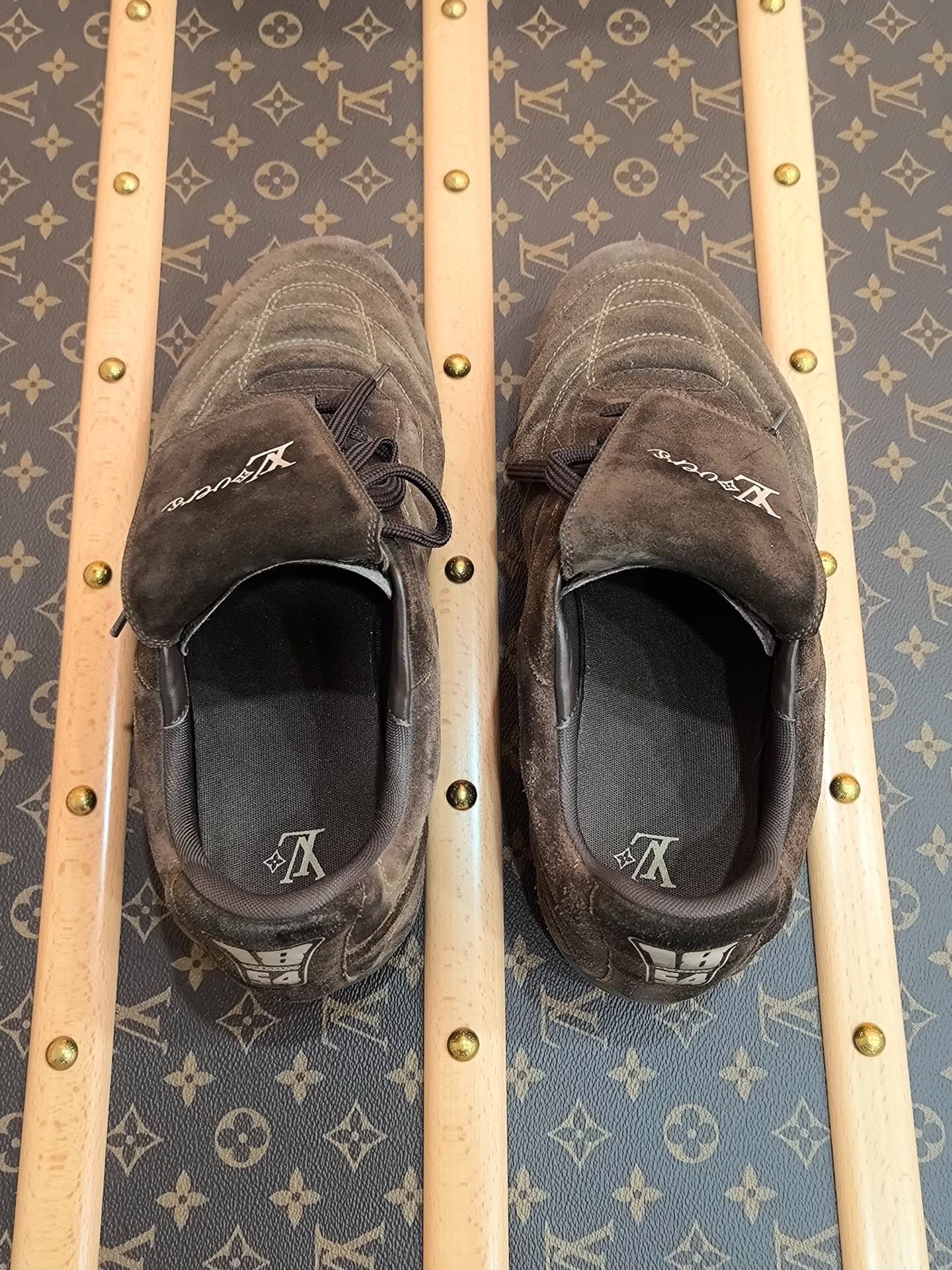 Louis Vuitton Louis Vuitton Collab Lowtop Sneakers 9 Men Size US 9 / EU 42 - 3 Thumbnail