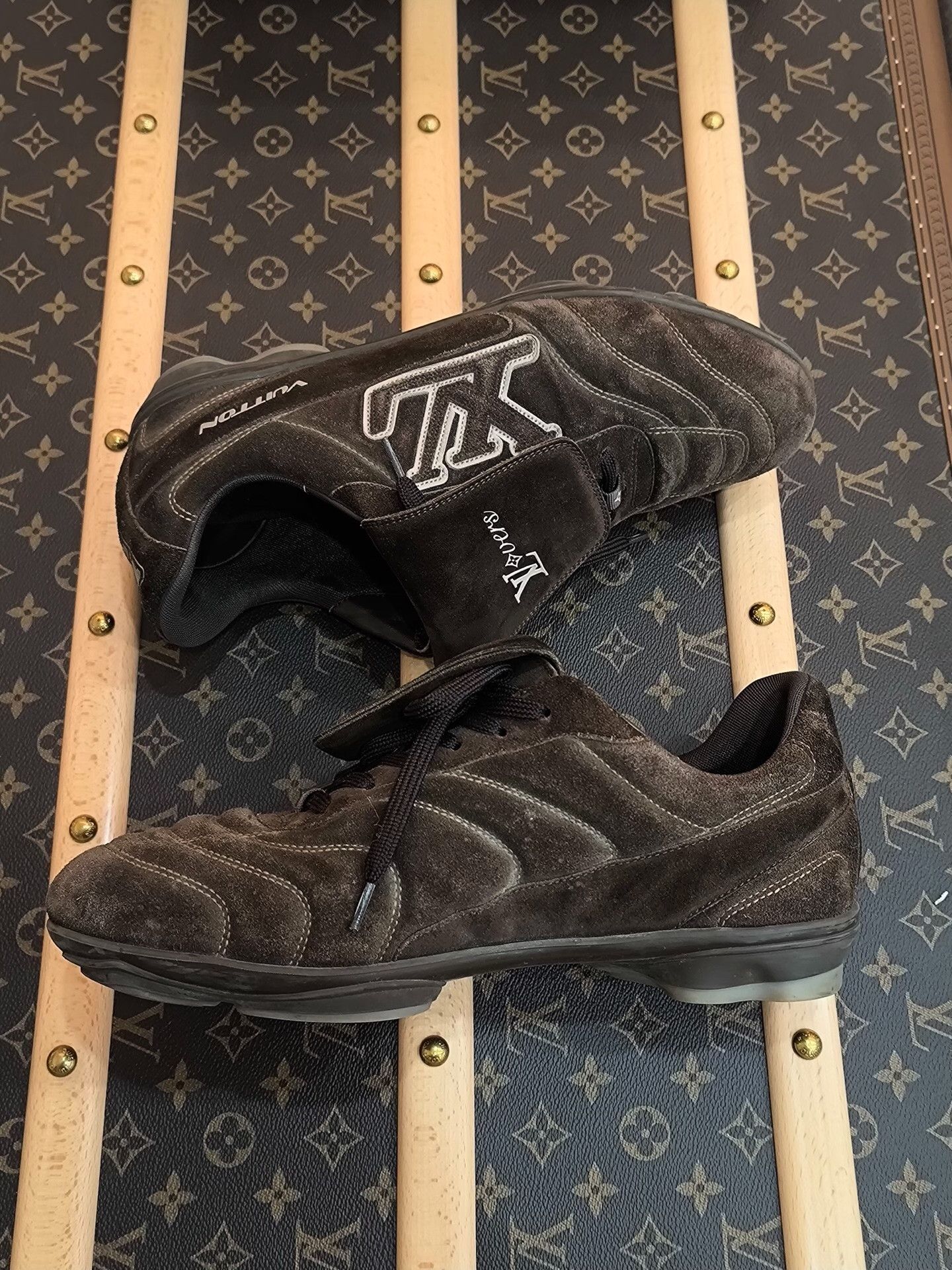 Louis Vuitton Louis Vuitton Collab Lowtop Sneakers 9 Men Size US 9 / EU 42 - 4 Thumbnail