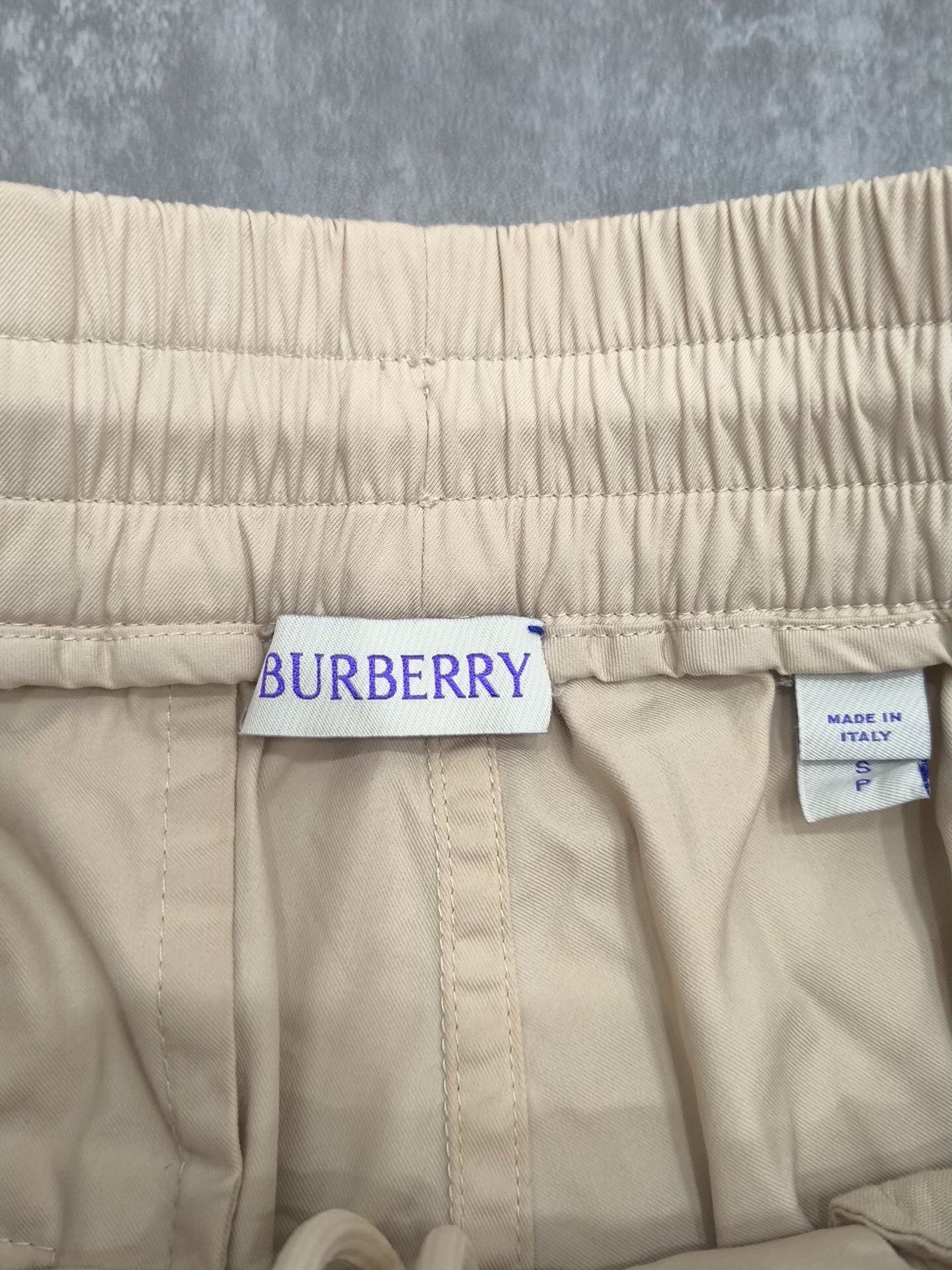 Burberry Burberry Cargo Beige Casual Pants 30 Men Size US 30 / EU 46 - 4 Thumbnail