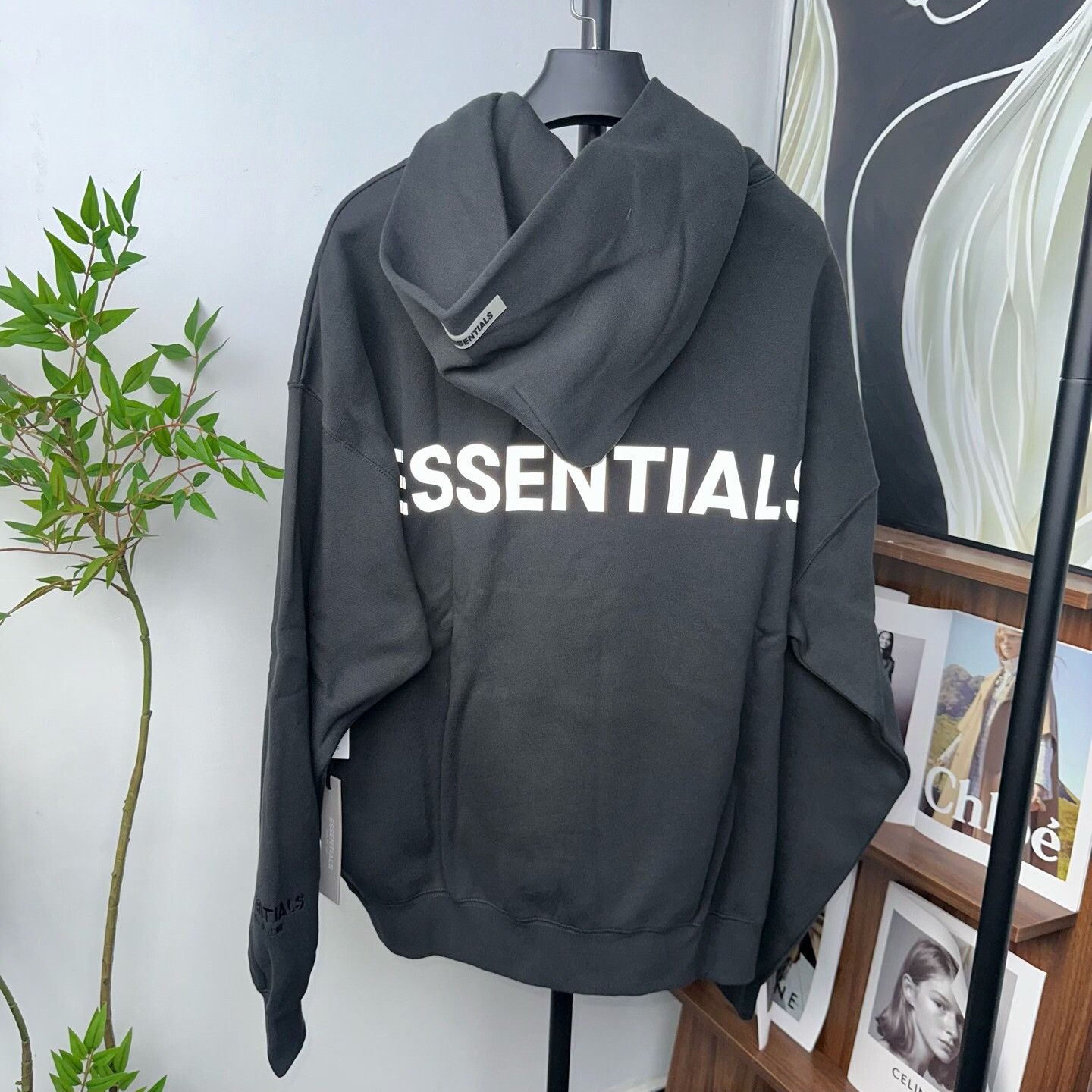 Fear of God Fear of God Black Hoodie l Men Size US L / EU 52-54 / 3 - 2 Thumbnail