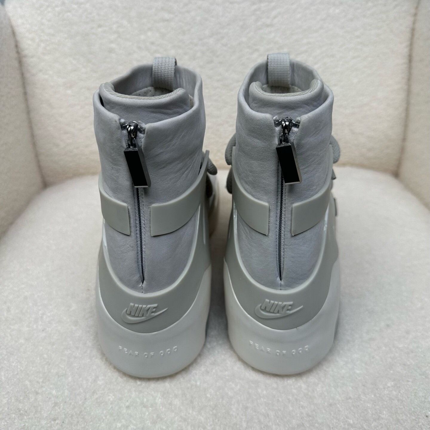 Fear of God Fear of God Black Lowtop Sneakers 10 Men Size US 10 / EU 43 - 4 Thumbnail
