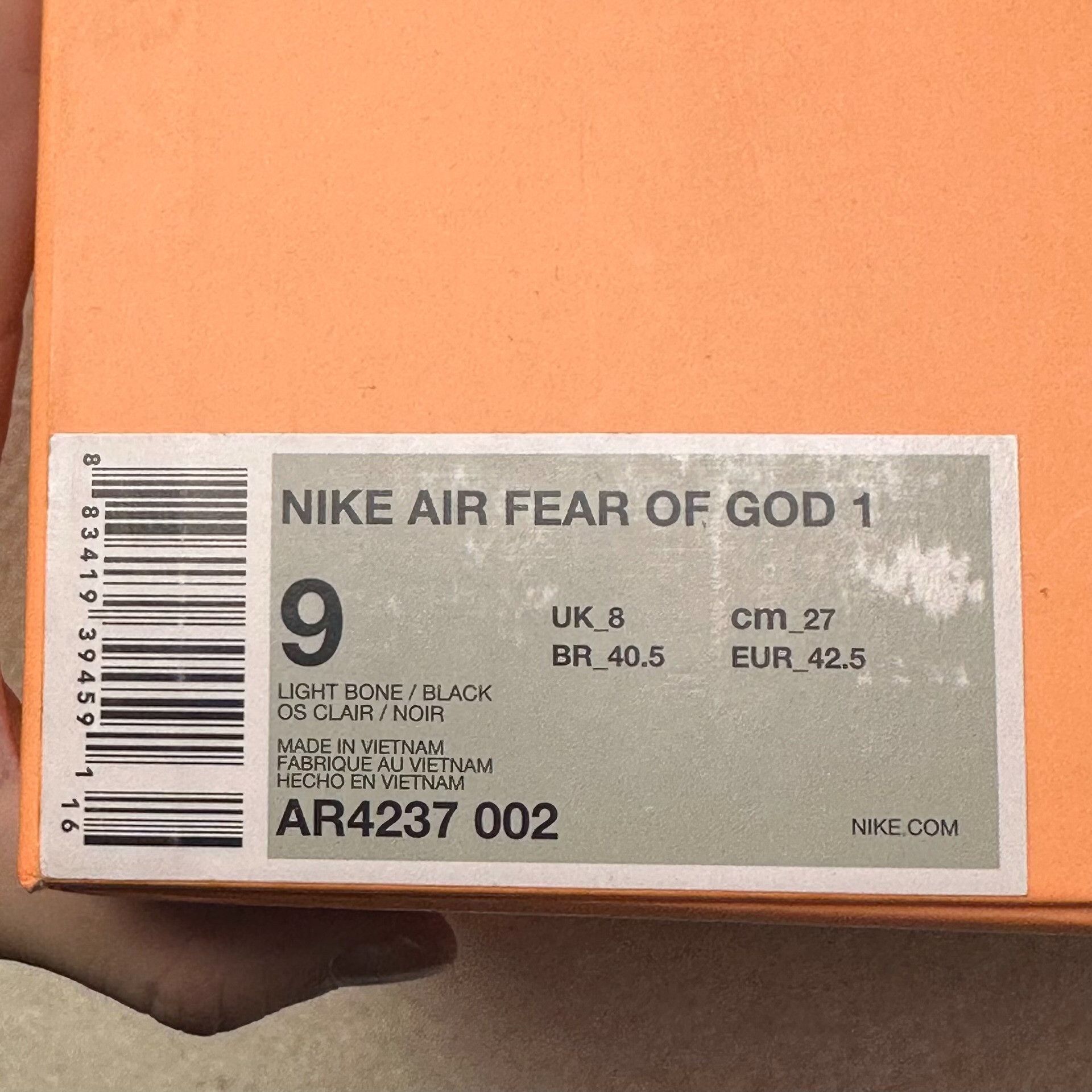 Fear of God Fear of God Black Lowtop Sneakers 10 Men Size US 10 / EU 43 - 7 Thumbnail