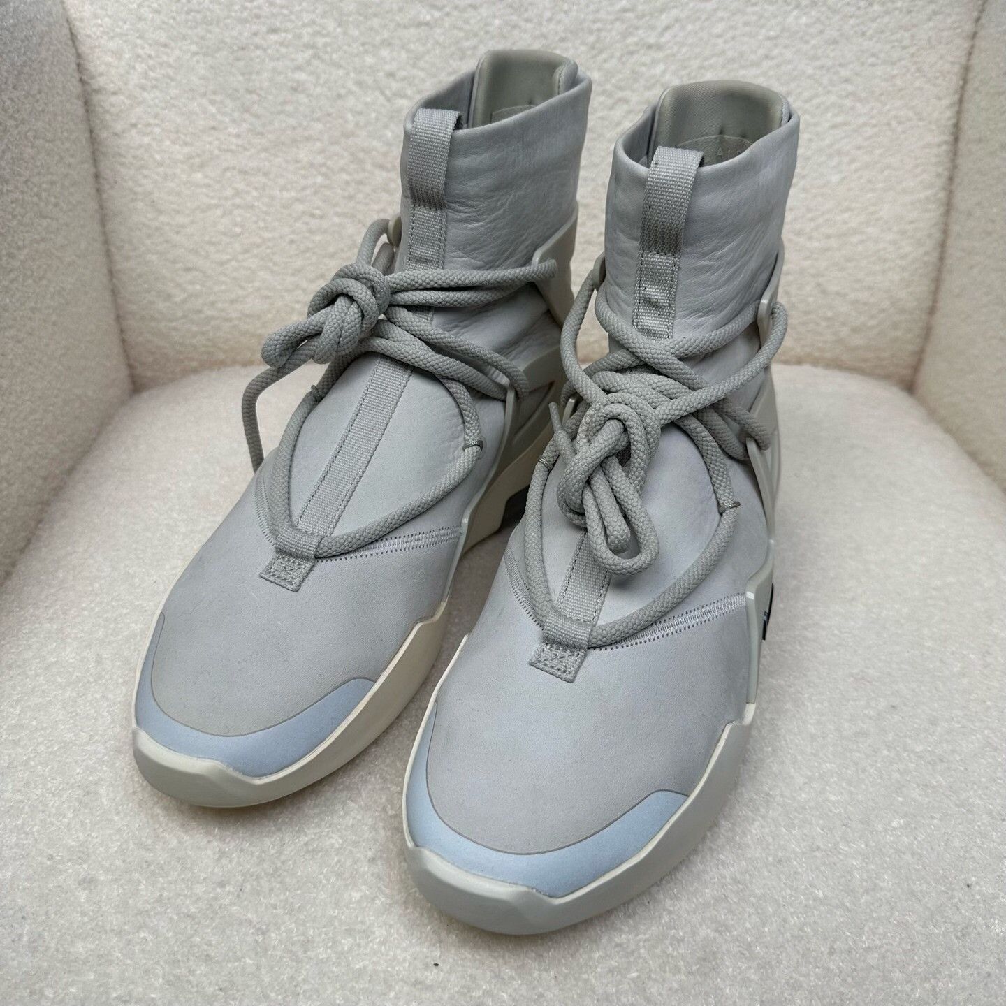 Fear of God Fear of God Black Lowtop Sneakers 10 Men Size US 10 / EU 43 - 2 Thumbnail