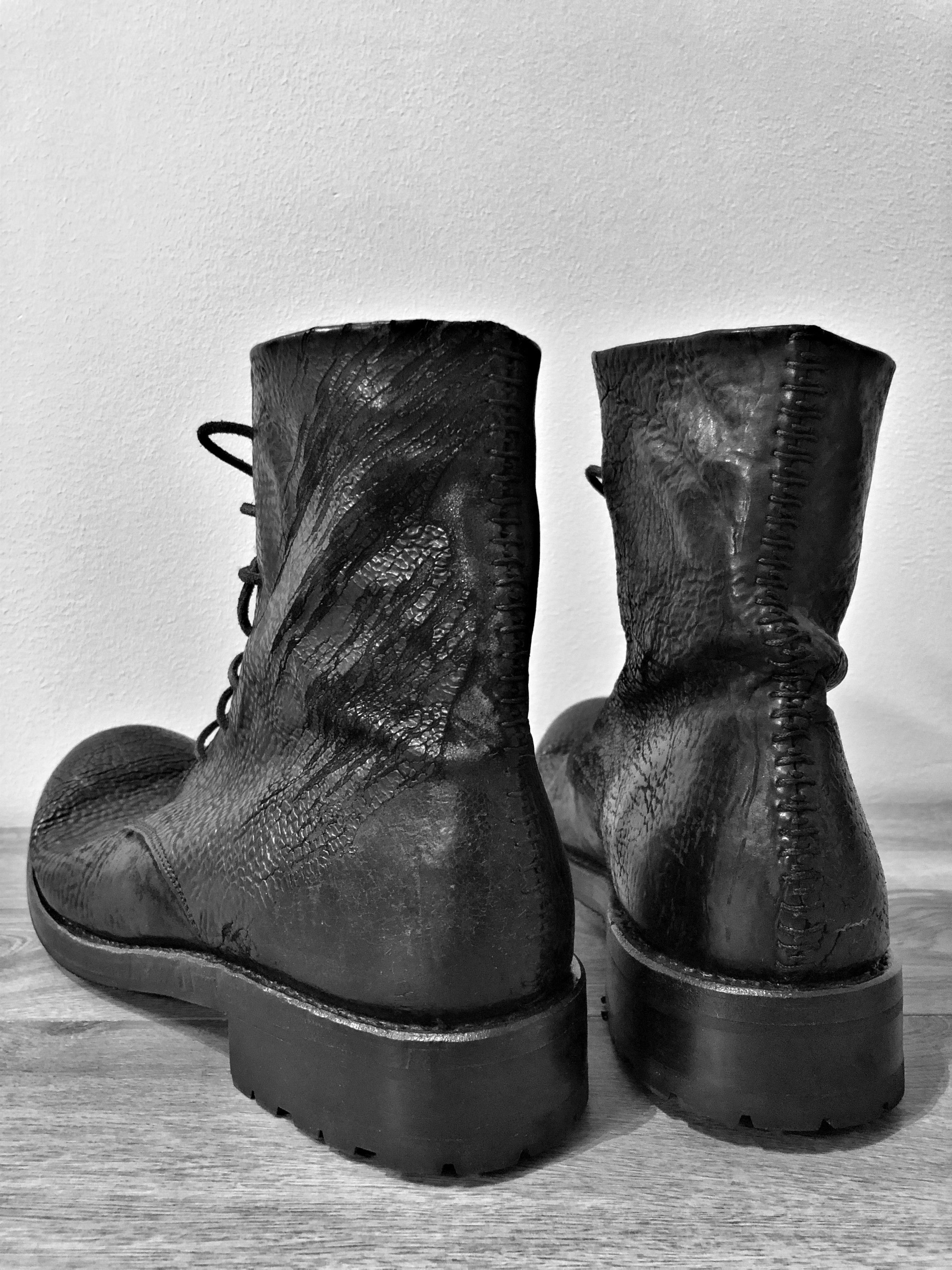 The Last Conspiracy ASGAARD OVERLOCK SPINE SCARRED CULATTA BOOTS Size US 9 / EU 42 - 3 Thumbnail