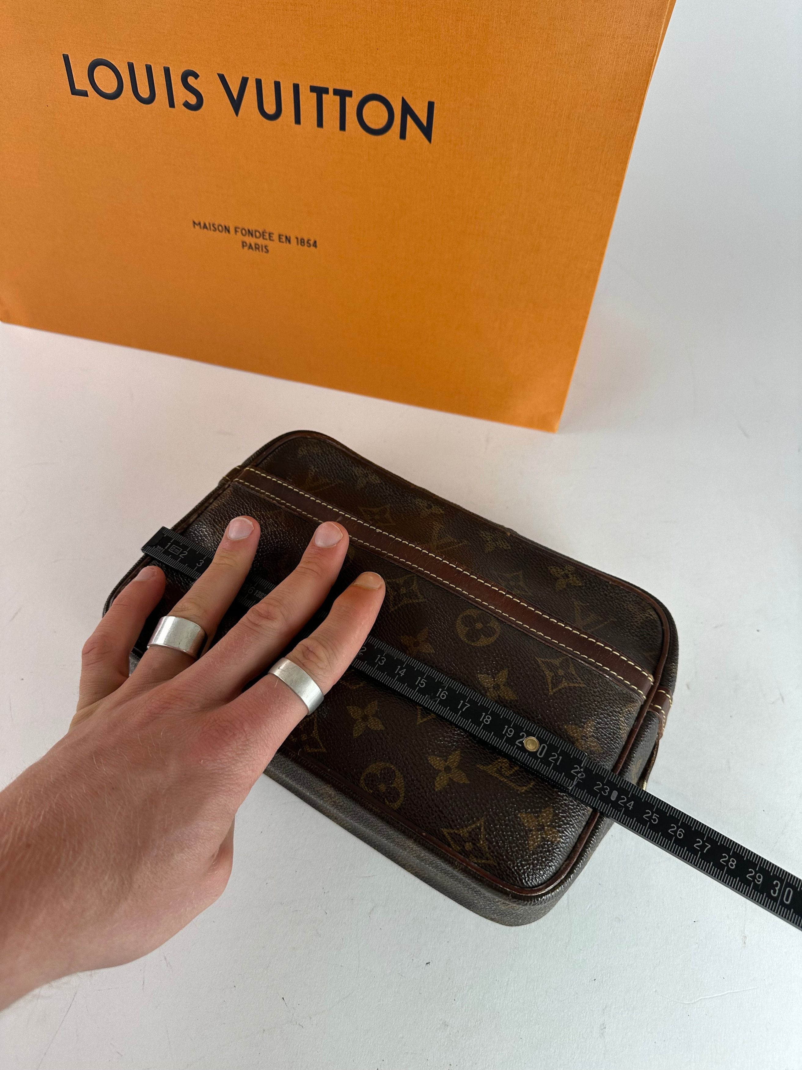Louis Vuitton Vintage Monogram Clutch Brown Size ONE SIZE - 10 Thumbnail