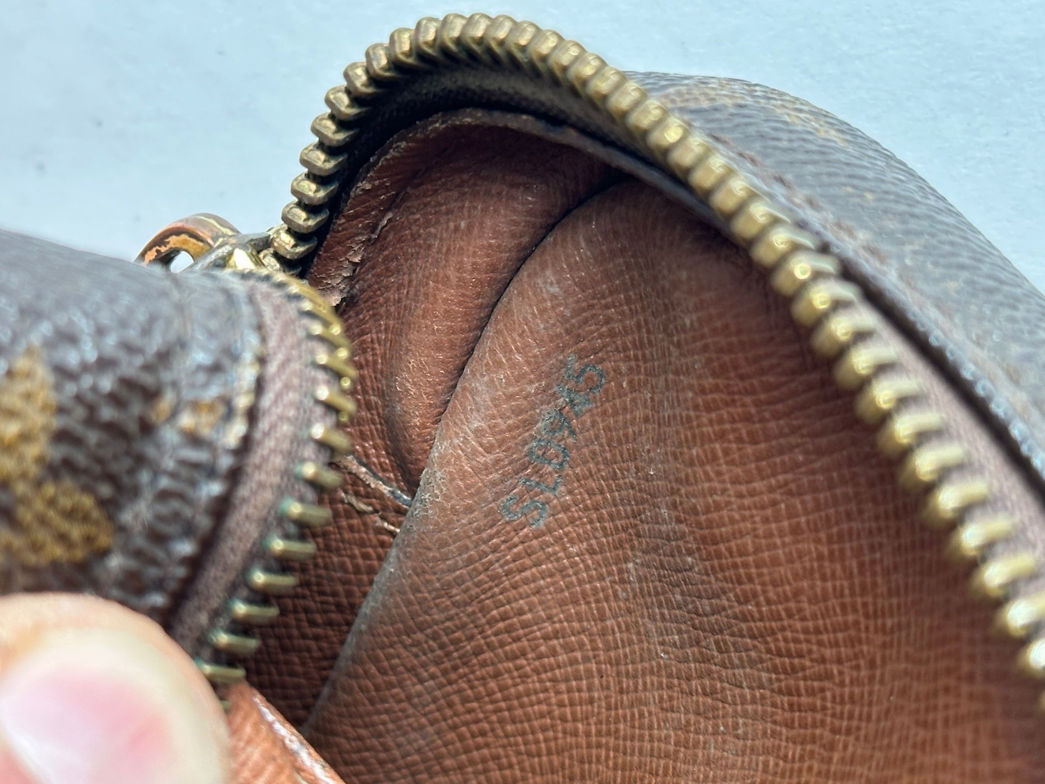 Louis Vuitton Vintage Monogram Clutch Brown Size ONE SIZE - 8 Thumbnail