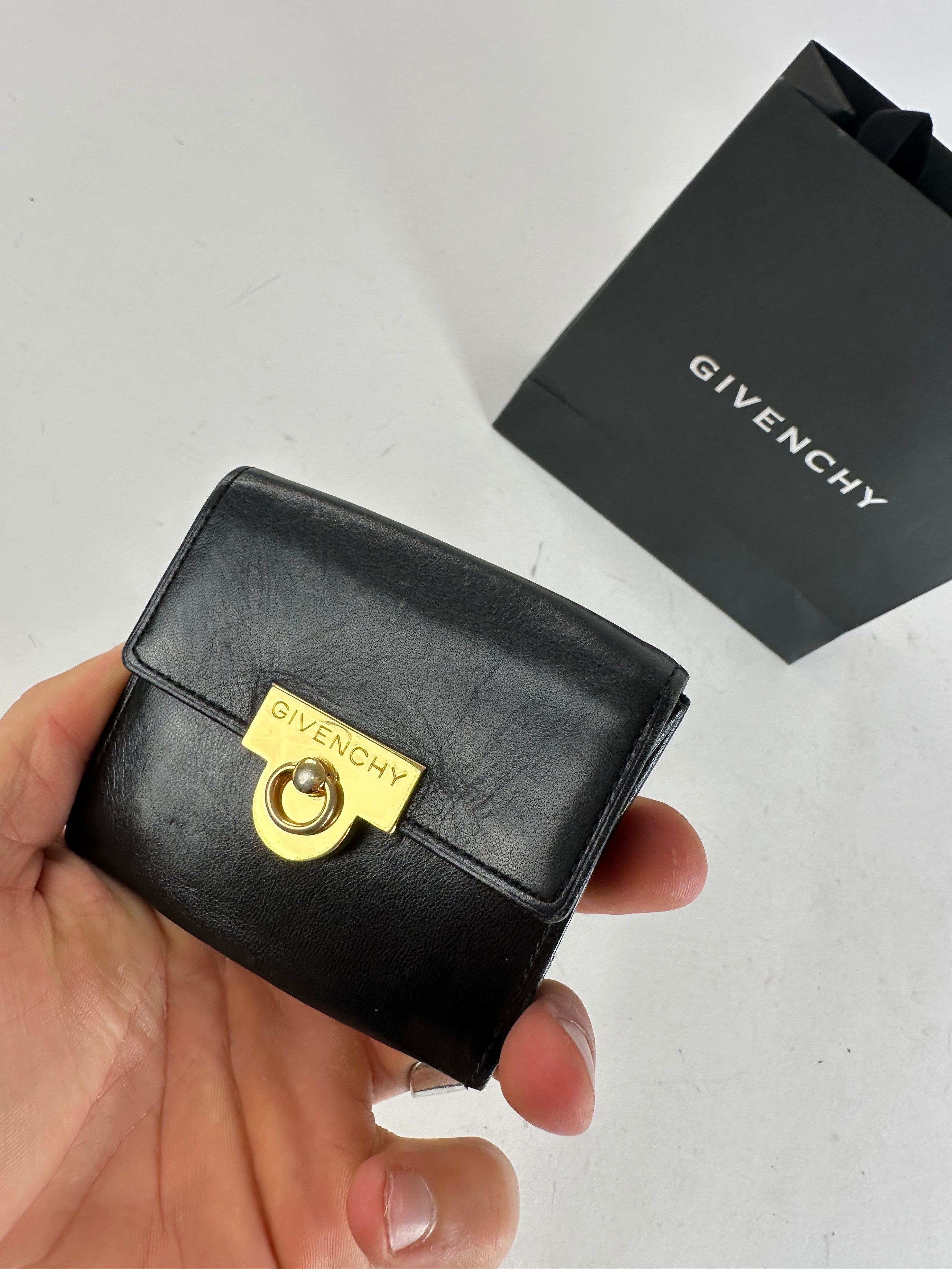 Givenchy Vintage Leather Card Holder / Purse Black Size ONE SIZE - 3 Thumbnail