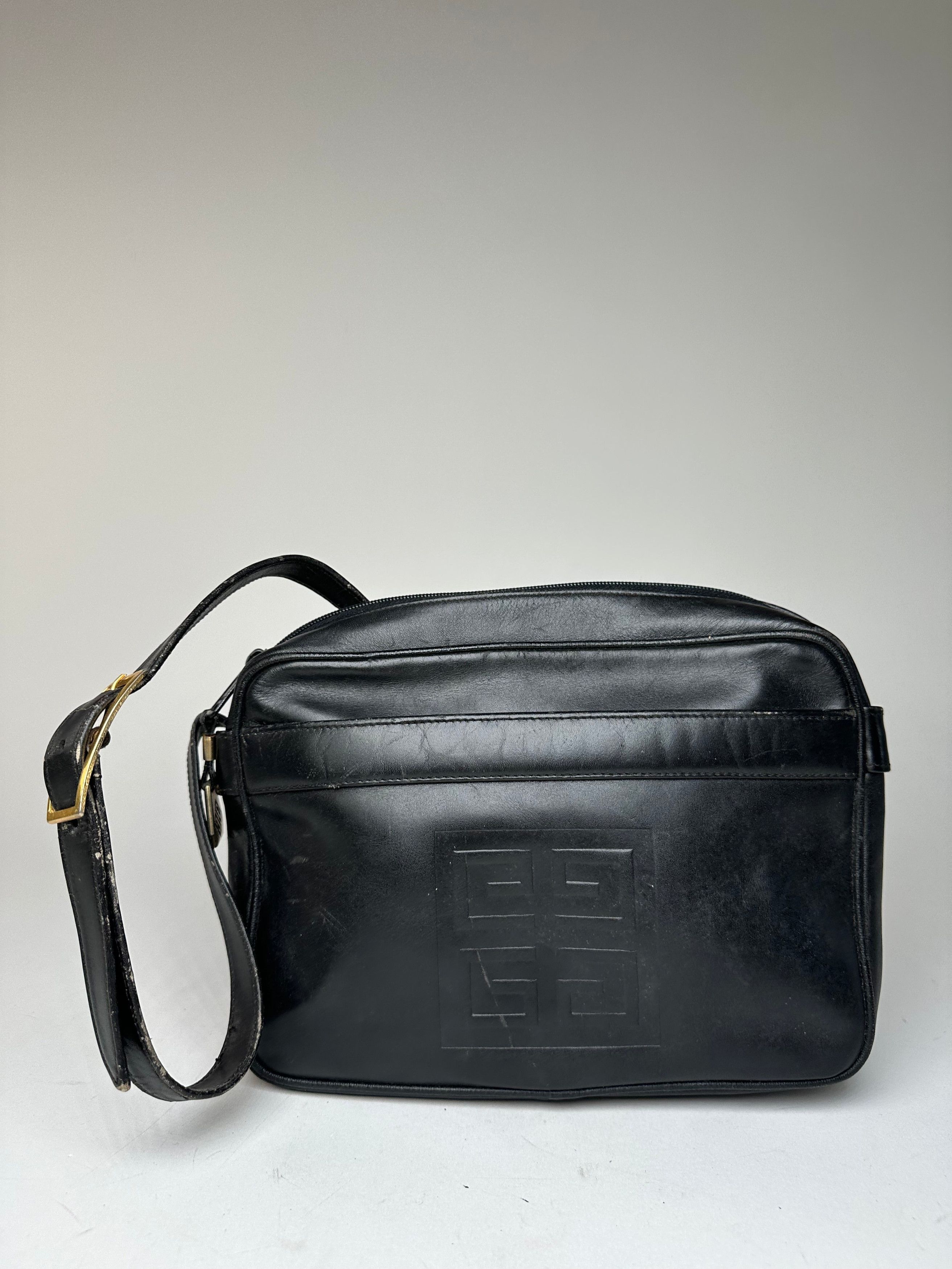 Givenchy Vintage Leather Shoulder Bag Black Size ONE SIZE - 8 Thumbnail