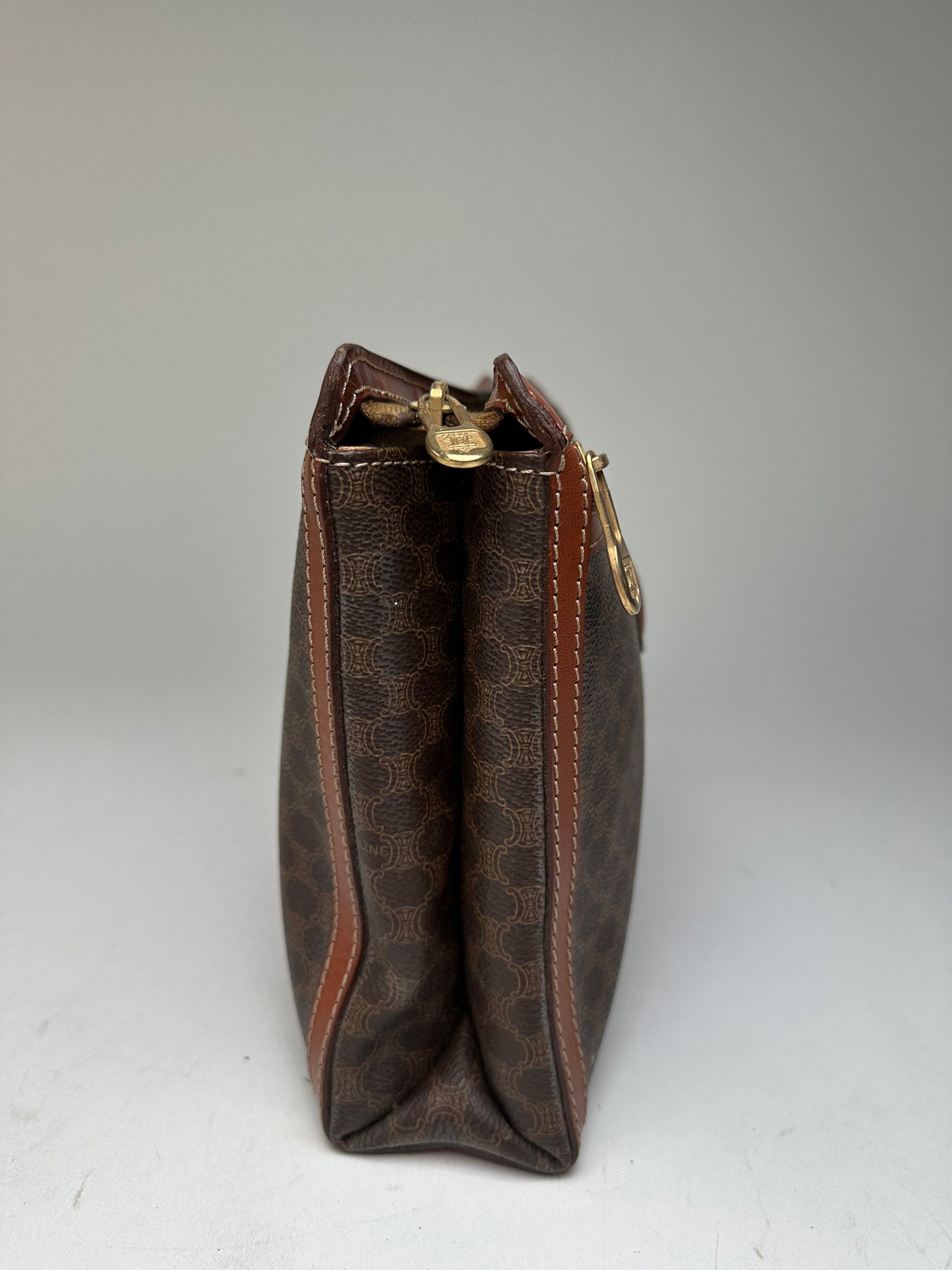 Celine Vintage Paris Triomphe Monogram Leather Clutch Brown Size ONE SIZE - 8 Thumbnail