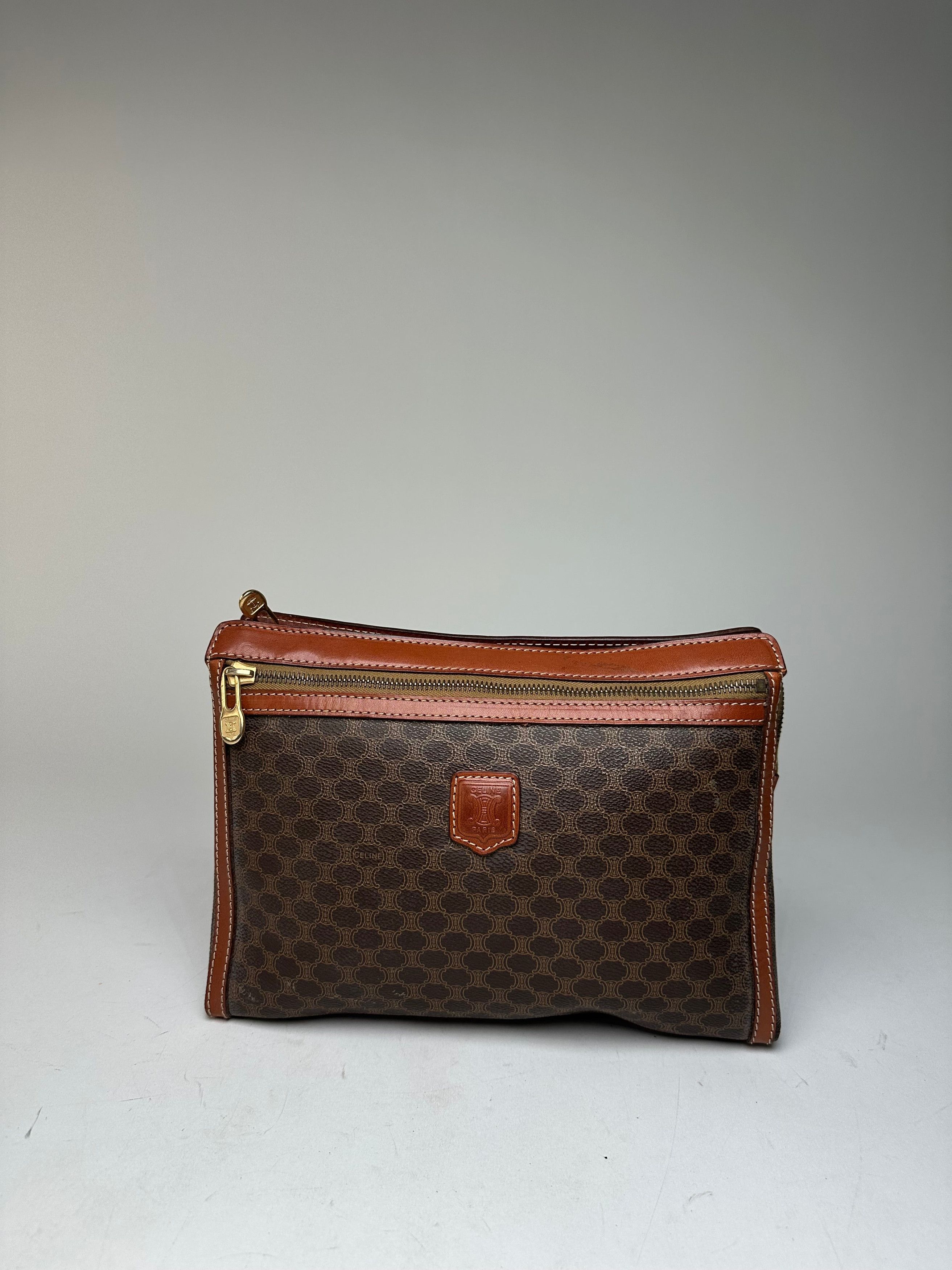 Celine Vintage Paris Triomphe Monogram Leather Clutch Brown Size ONE SIZE - 12 Thumbnail