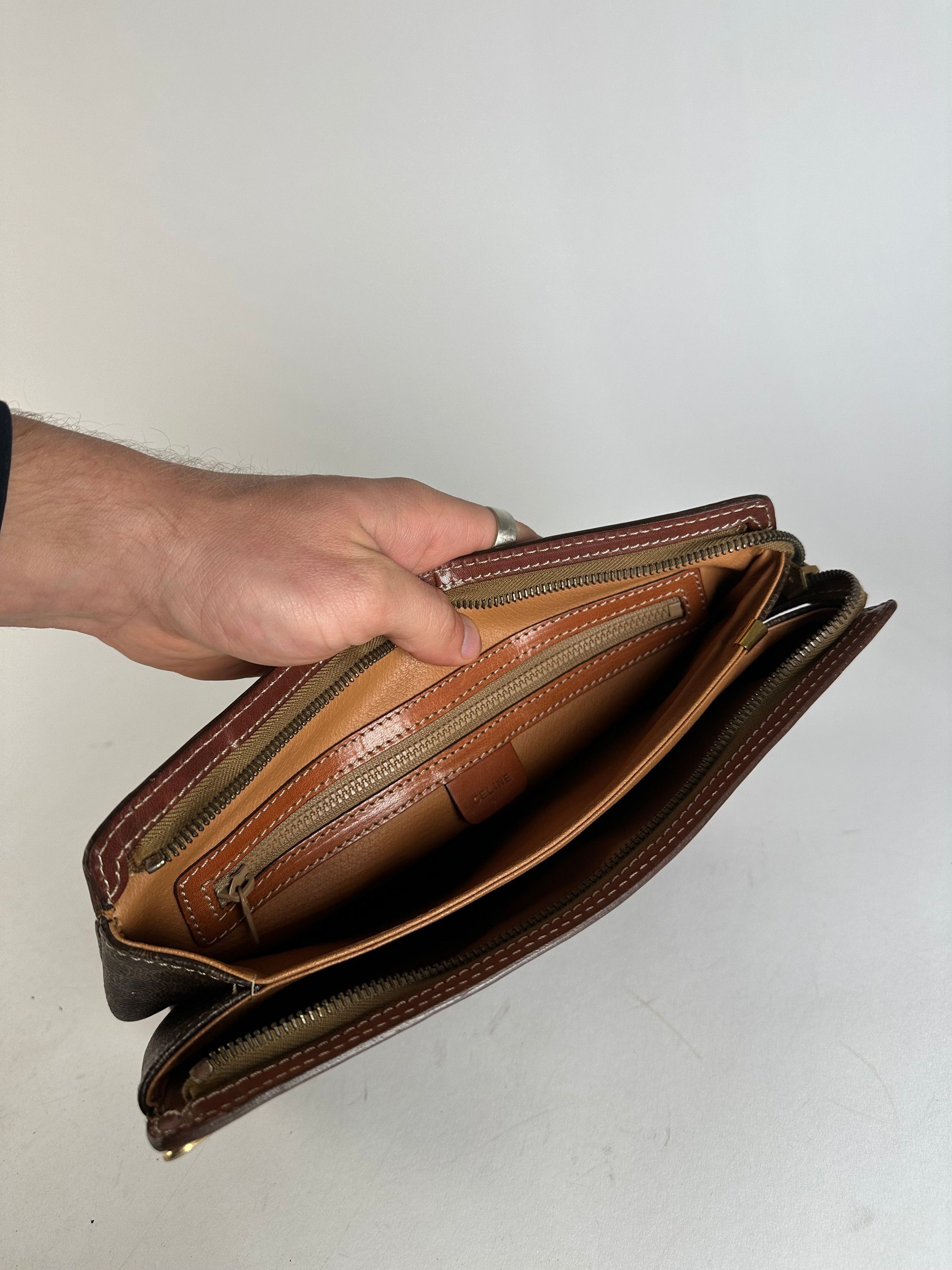 Celine Vintage Paris Triomphe Monogram Leather Clutch Brown Size ONE SIZE - 3 Thumbnail