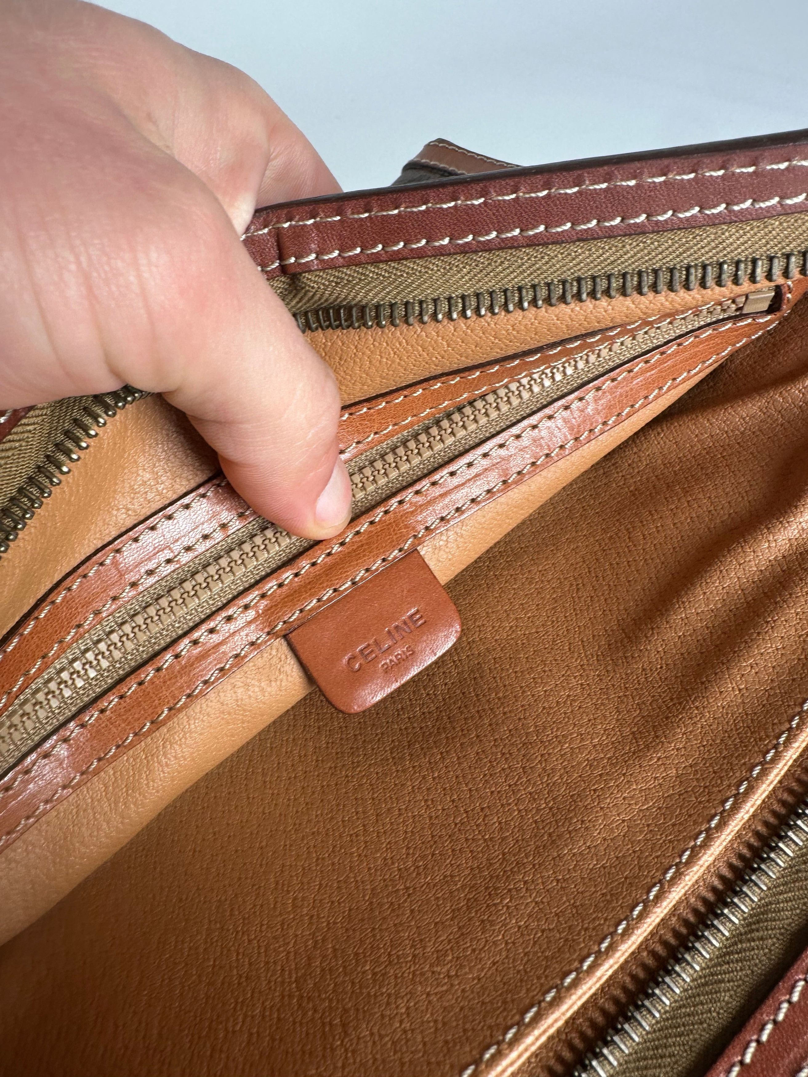 Celine Vintage Paris Triomphe Monogram Leather Clutch Brown Size ONE SIZE - 4 Thumbnail