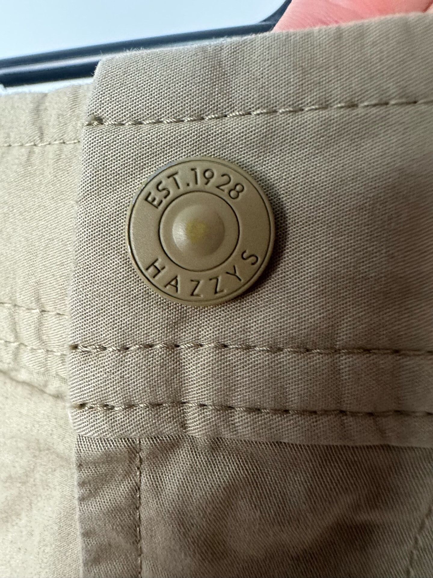 Other Beige Shorts 32 Men Size US 32 / EU 48 - 4 Thumbnail