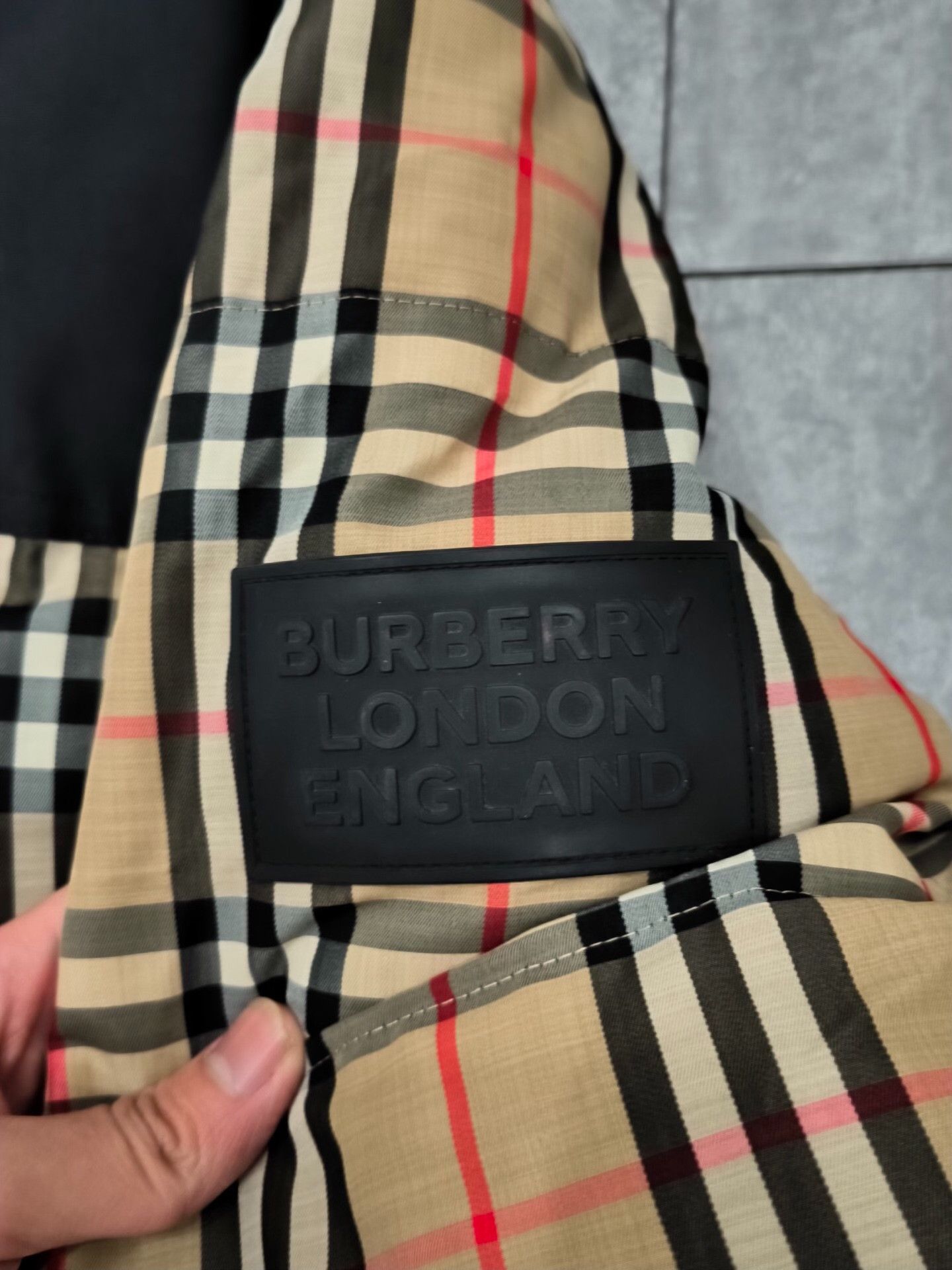 Burberry Burberry Down Plaid Multi Heavy Coat l Men Size US L / EU 52-54 / 3 - 5 Thumbnail