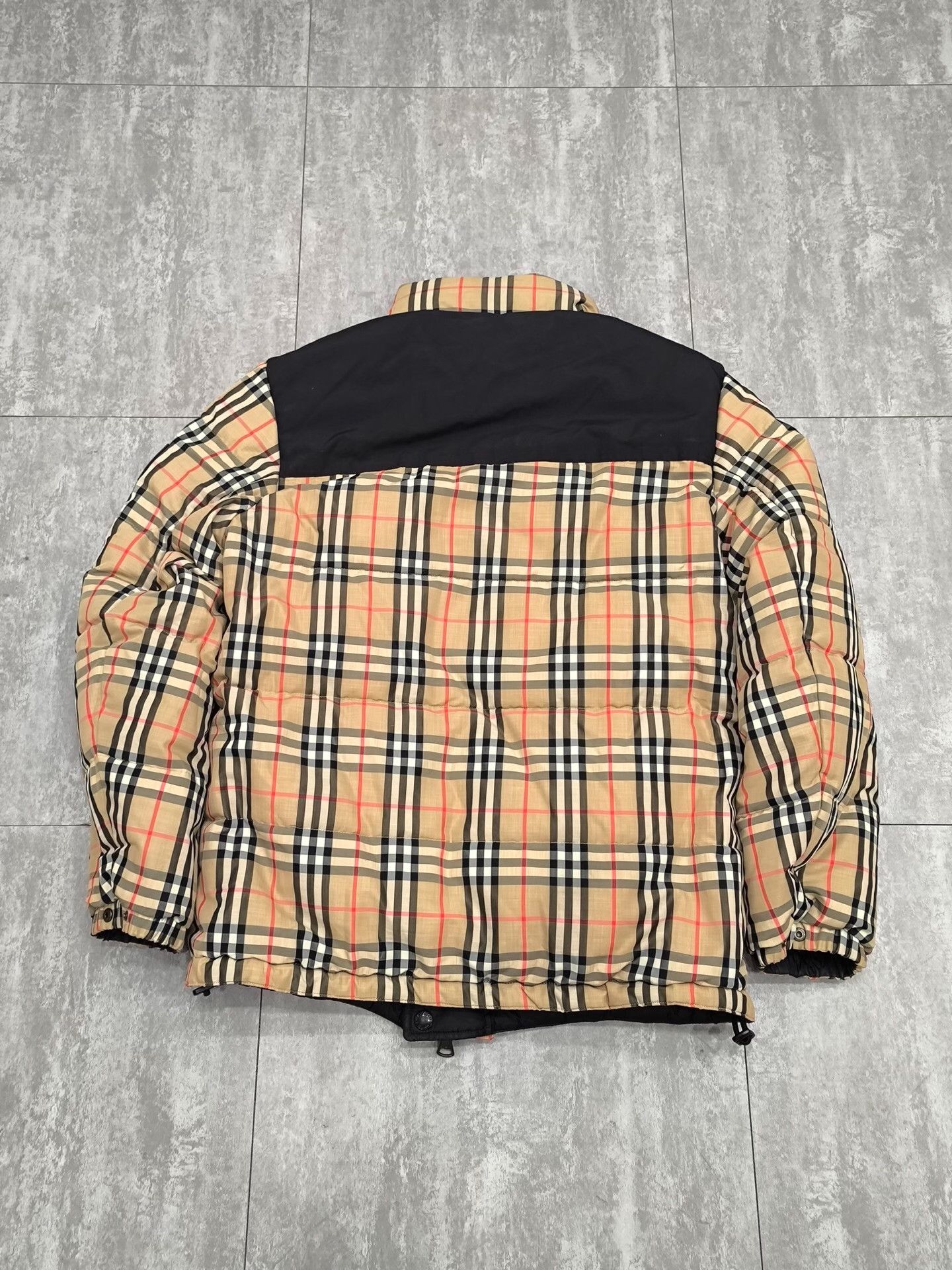 Burberry Burberry Down Plaid Multi Heavy Coat l Men Size US L / EU 52-54 / 3 - 2 Thumbnail