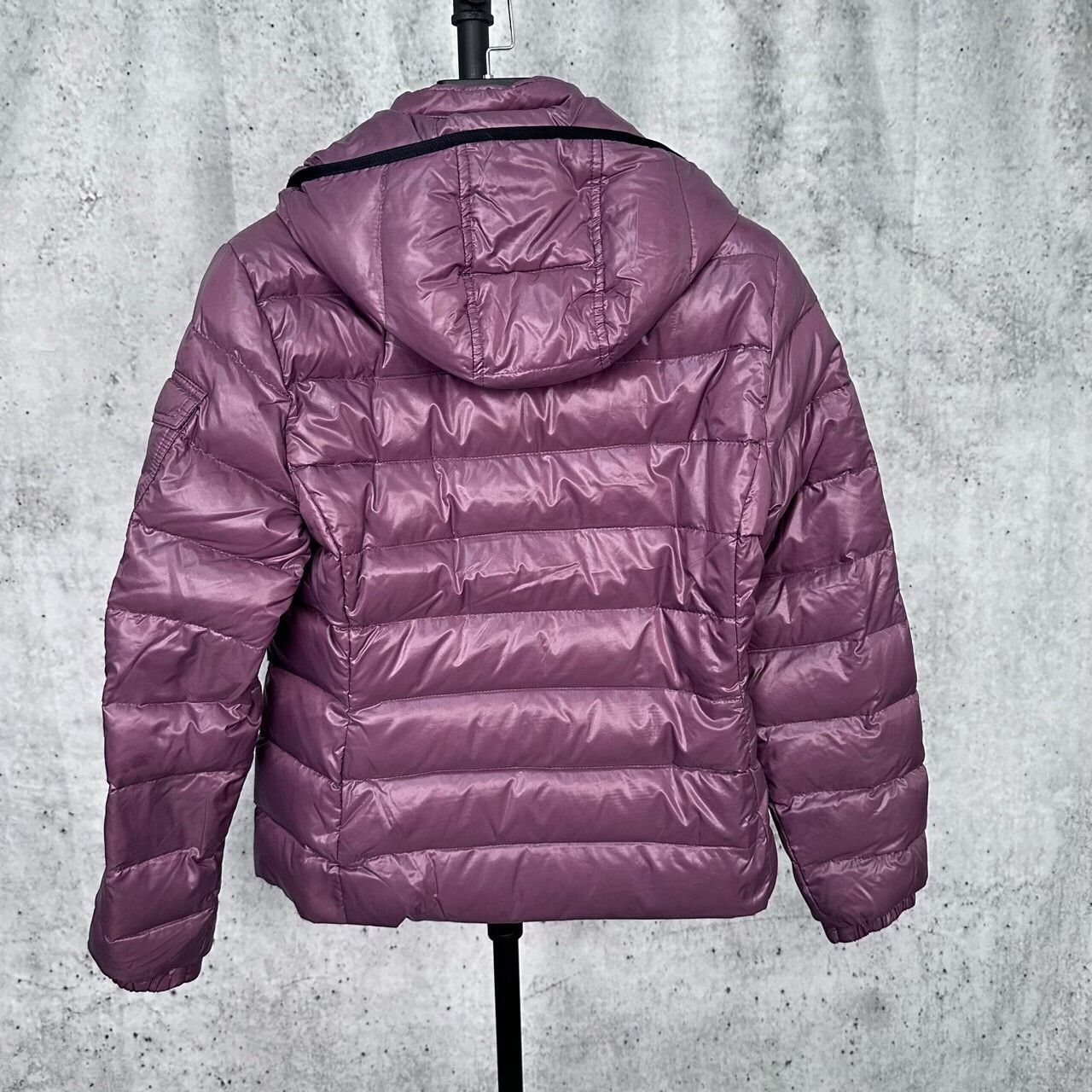 Moncler Moncler Down Down Jacket XS Women Size XS / US 0-2 / IT 36-38 - 2 Thumbnail