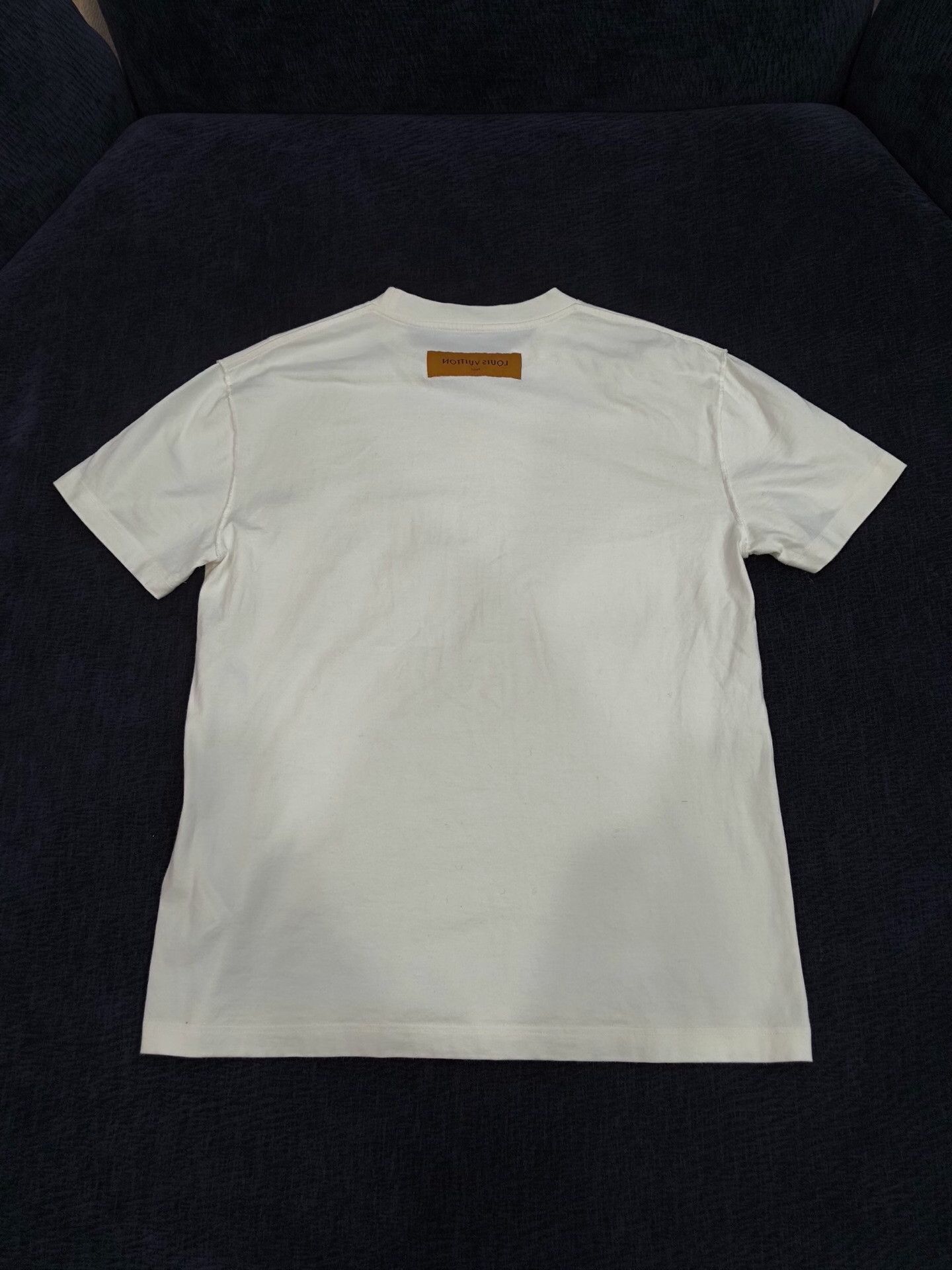 Louis Vuitton Louis Vuitton Retro White T-Shirt S Women Size S / US 4 / IT 40 - 2 Thumbnail