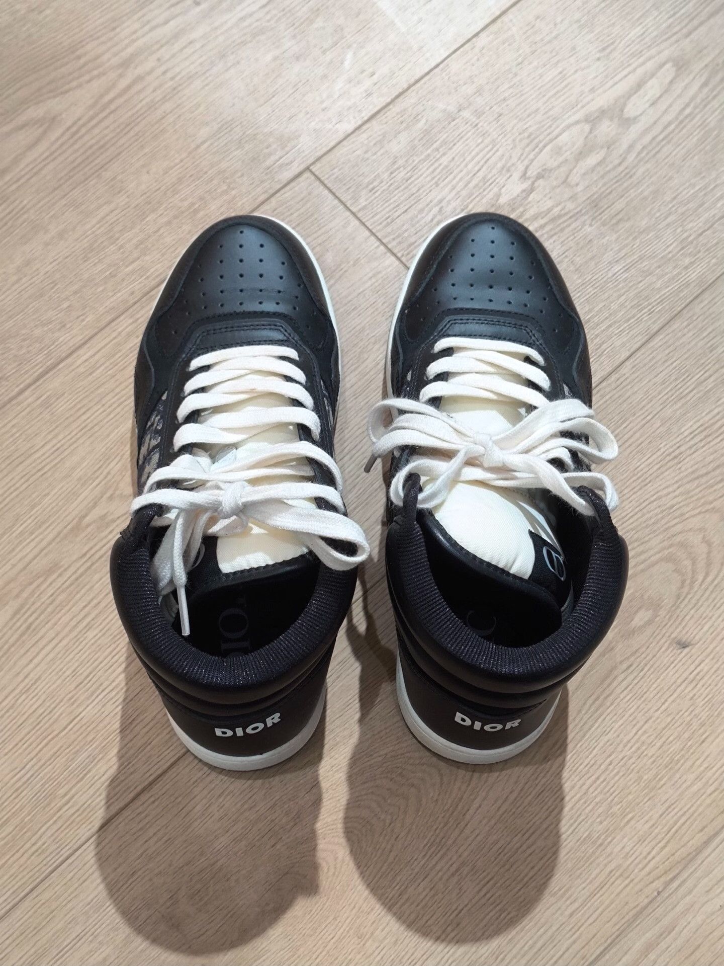 Dior Dior Black Hitop Sneakers 8.5 Men Size US 8.5 / EU 41-42 - 2 Thumbnail