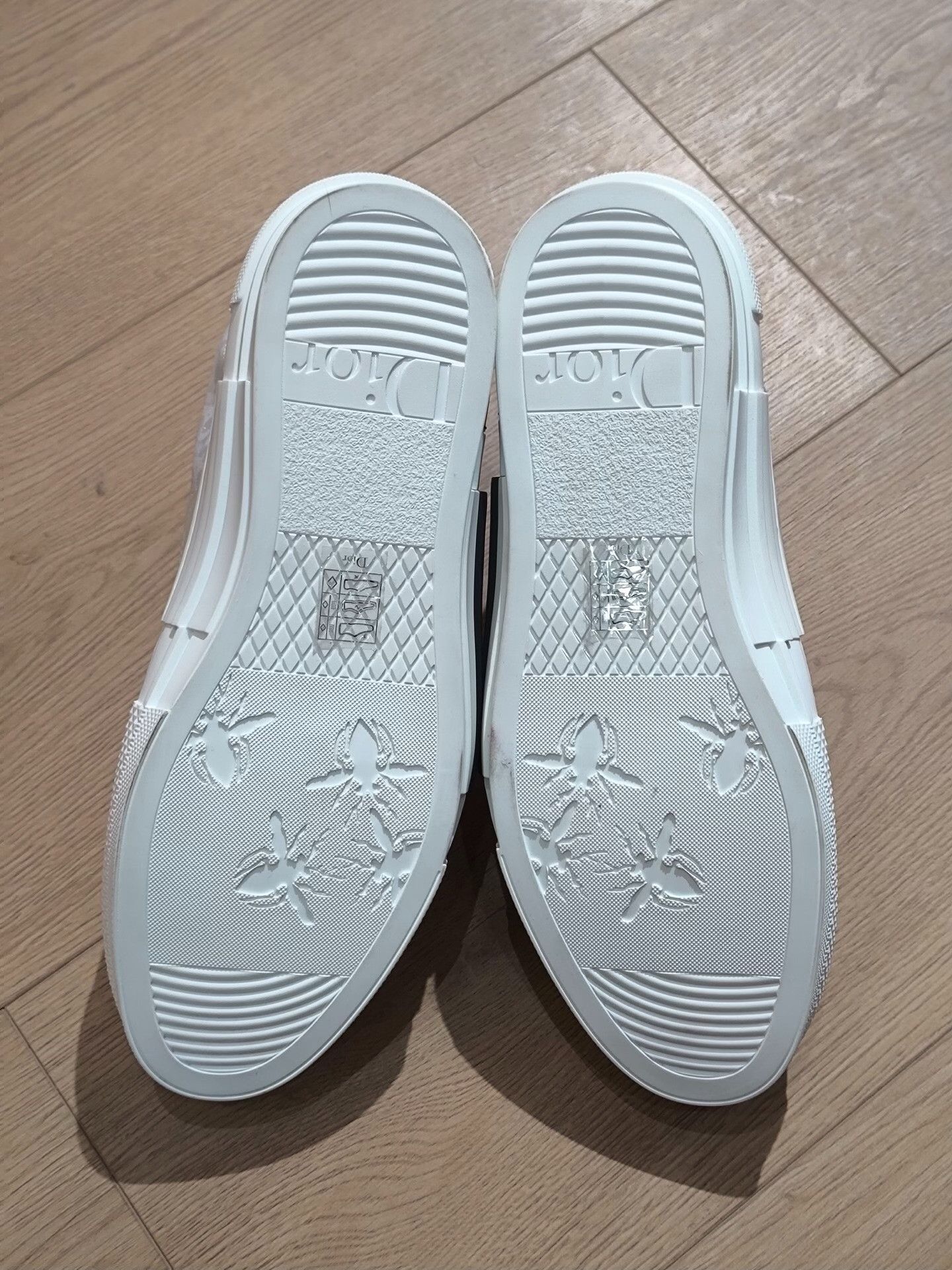 Dior Dior White Hitop Sneakers 8.5 Men Size US 8.5 / EU 41-42 - 6 Thumbnail