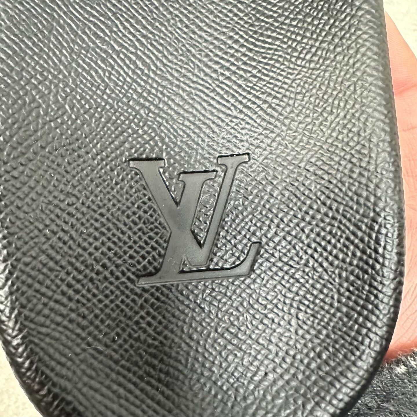 Louis Vuitton Louis Vuitton Retro Silver Sandals 10 Men Size US 10 / EU 43 - 6 Thumbnail