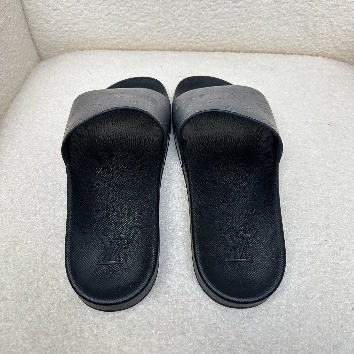 Louis Vuitton Louis Vuitton Retro Silver Sandals 10 Men Size US 10 / EU 43 - 3 Thumbnail