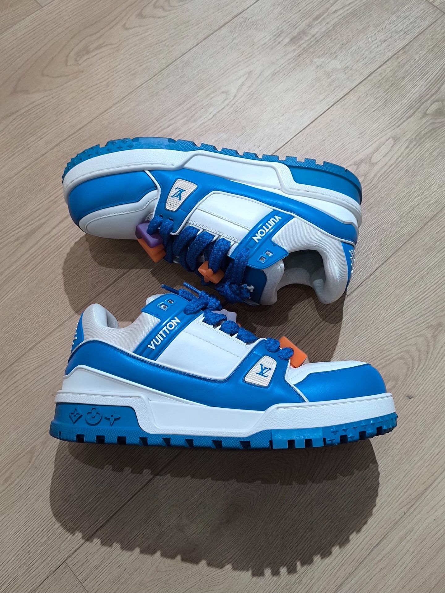Louis Vuitton Louis Vuitton Training Blue Lowtop Sneakers 9 Men Size US 9 / EU 42 - 4 Thumbnail