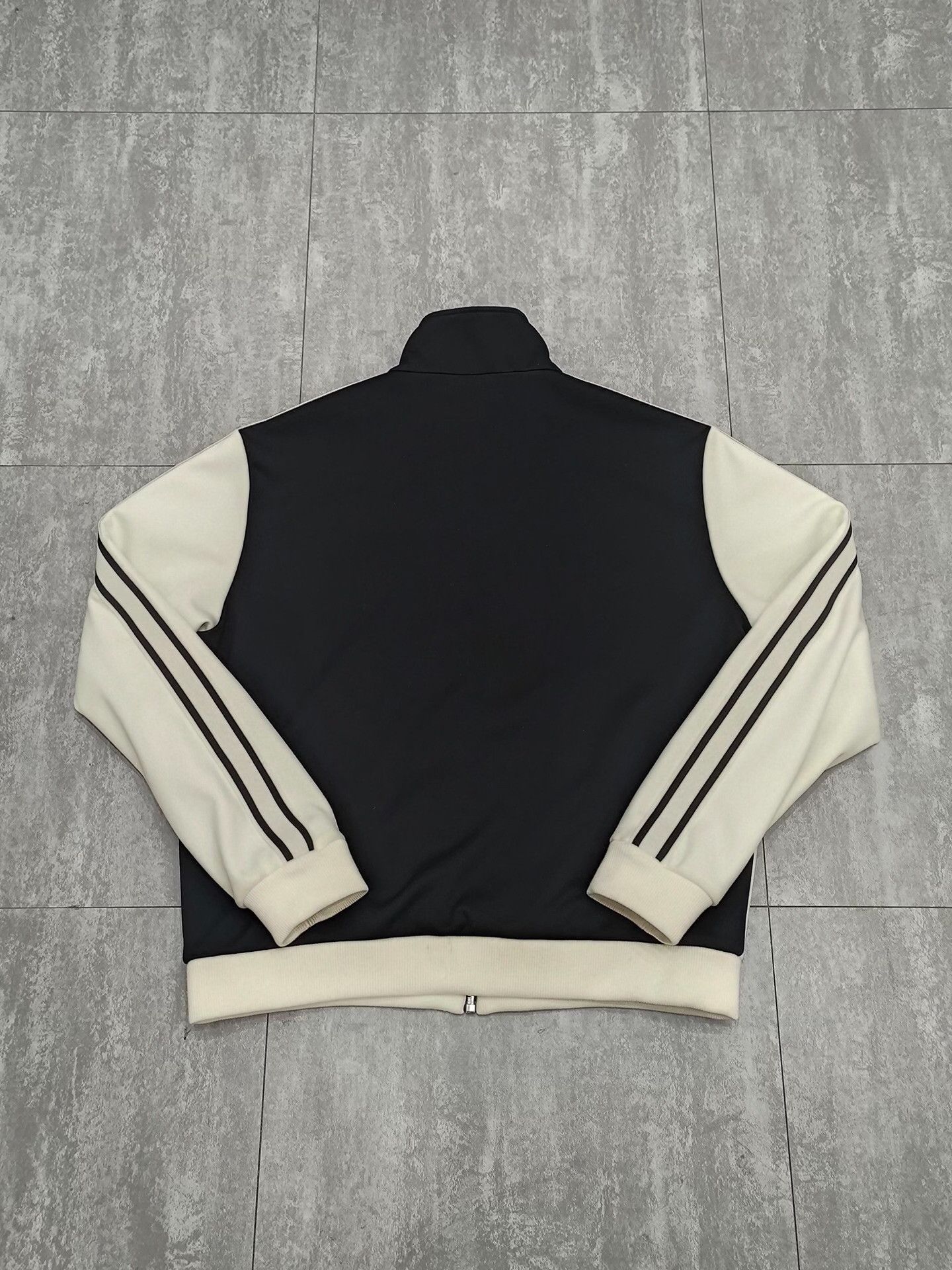 Celine Celine Black Jacket L Women Size L / US 10 / IT 46 - 2 Thumbnail