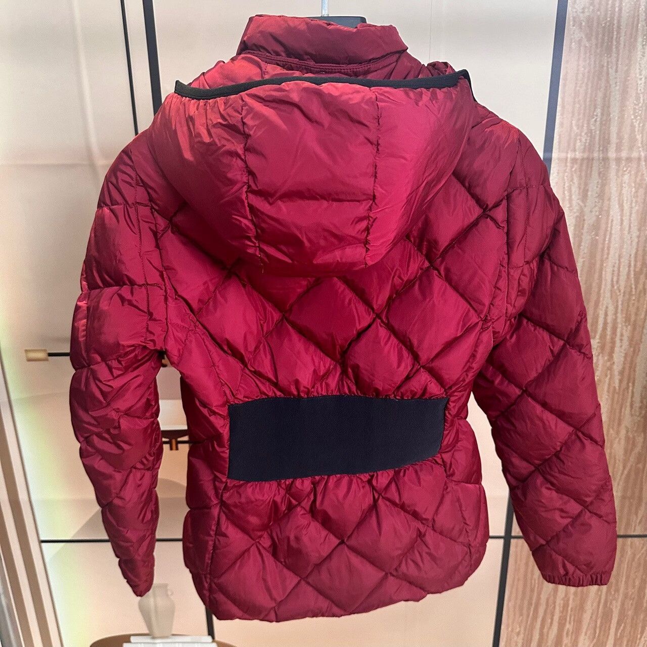 Moncler Moncler Down Red Down Jacket XS Women Size XS / US 0-2 / IT 36-38 - 2 Thumbnail
