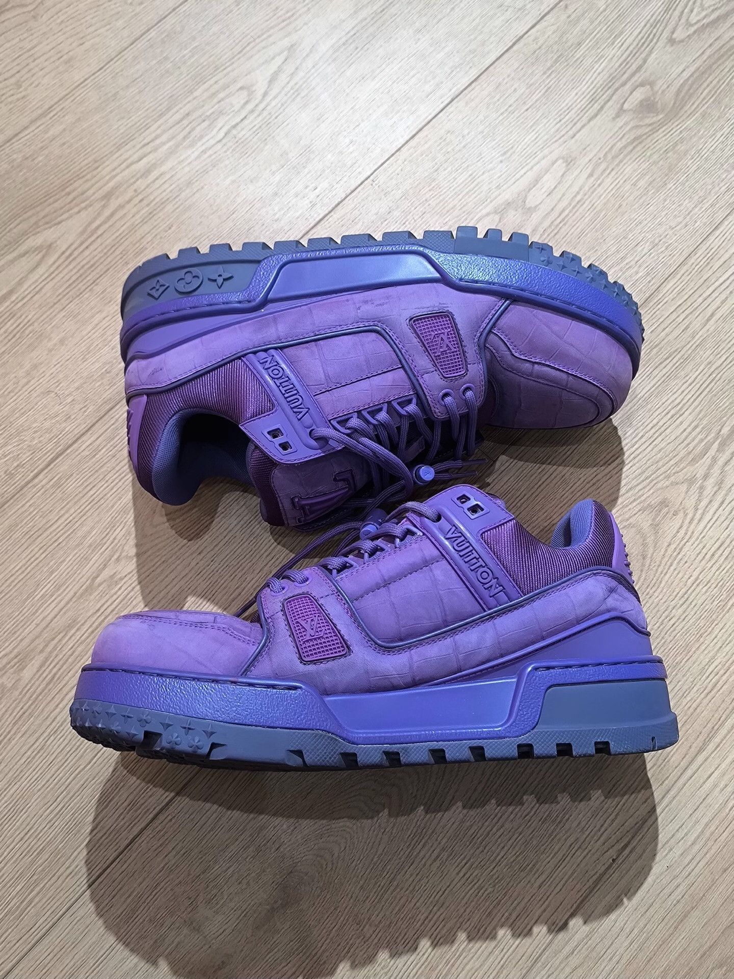 Louis Vuitton Louis Vuitton Collab Purple Lowtop Sneakers 9 Men Size US 9 / EU 42 - 3 Thumbnail