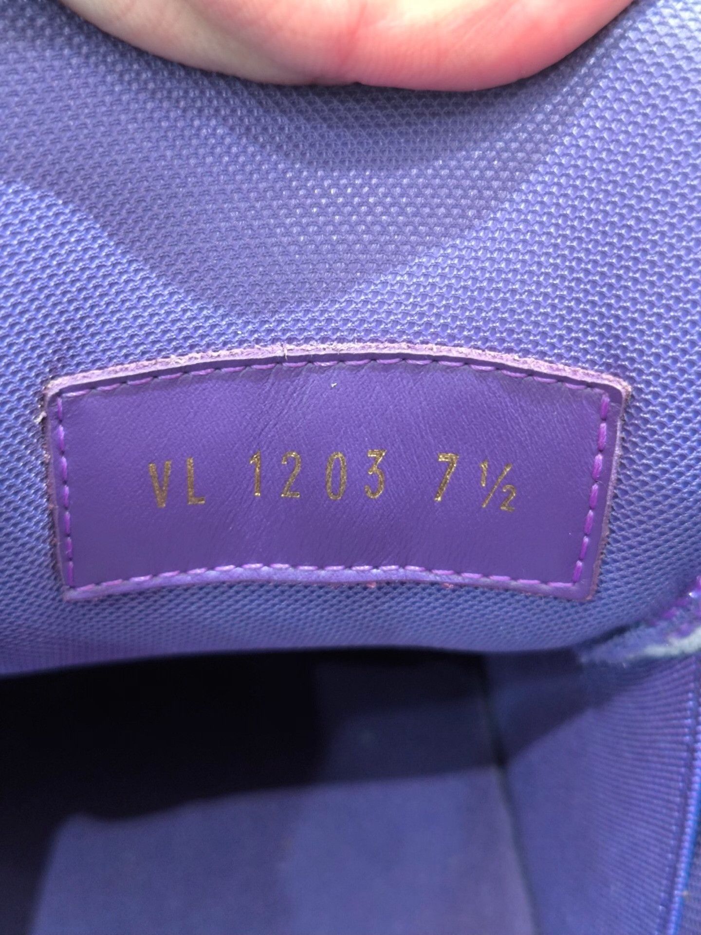 Louis Vuitton Louis Vuitton Collab Purple Lowtop Sneakers 9 Men Size US 9 / EU 42 - 7 Thumbnail