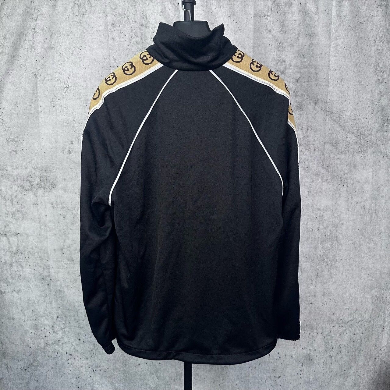 Gucci Gucci Reflective Light Jacket l Men Size US L / EU 52-54 / 3 - 2 Thumbnail