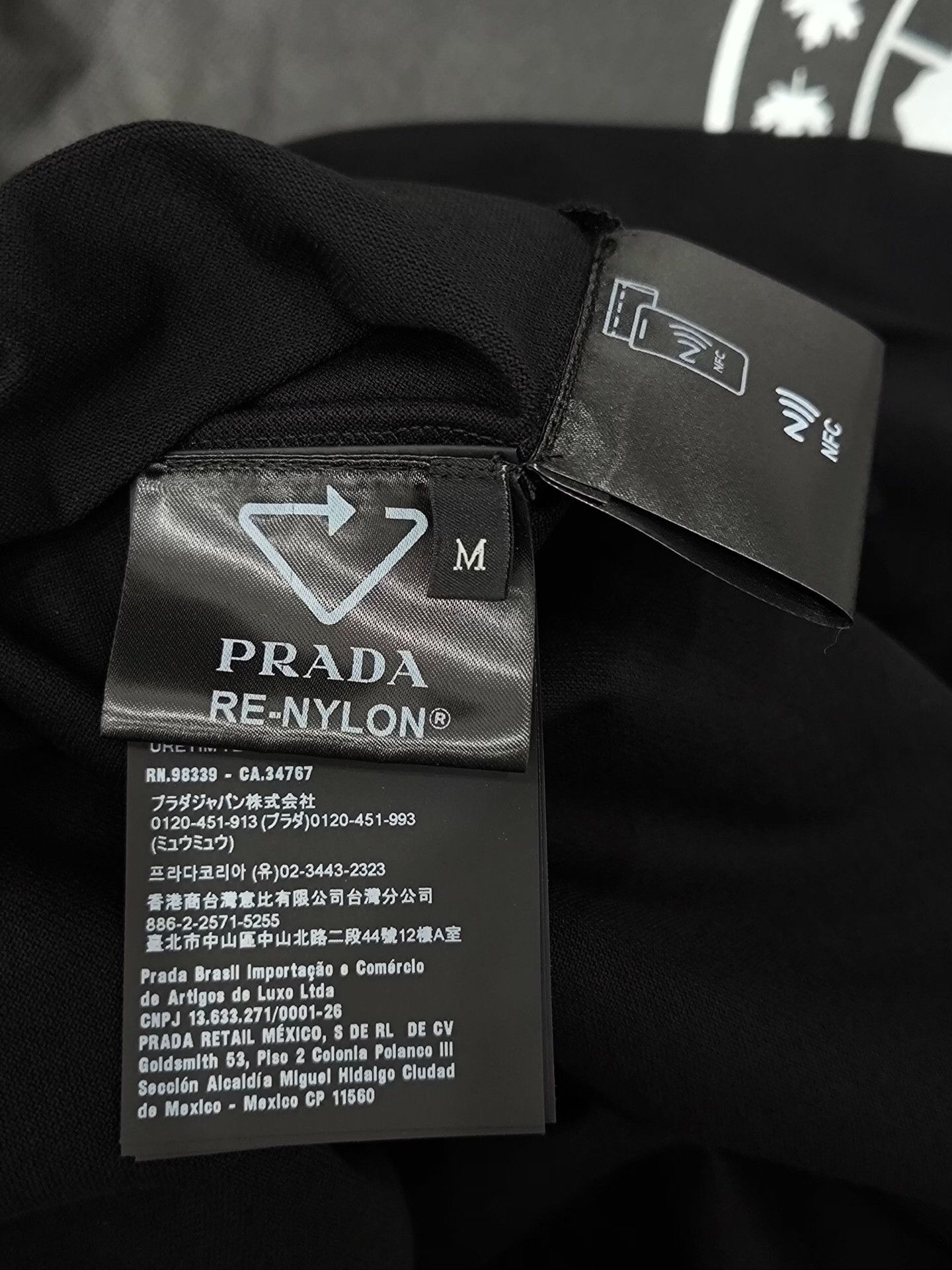 Prada Prada Black Polo m Men Size US M / EU 48-50 / 2 - 6 Thumbnail