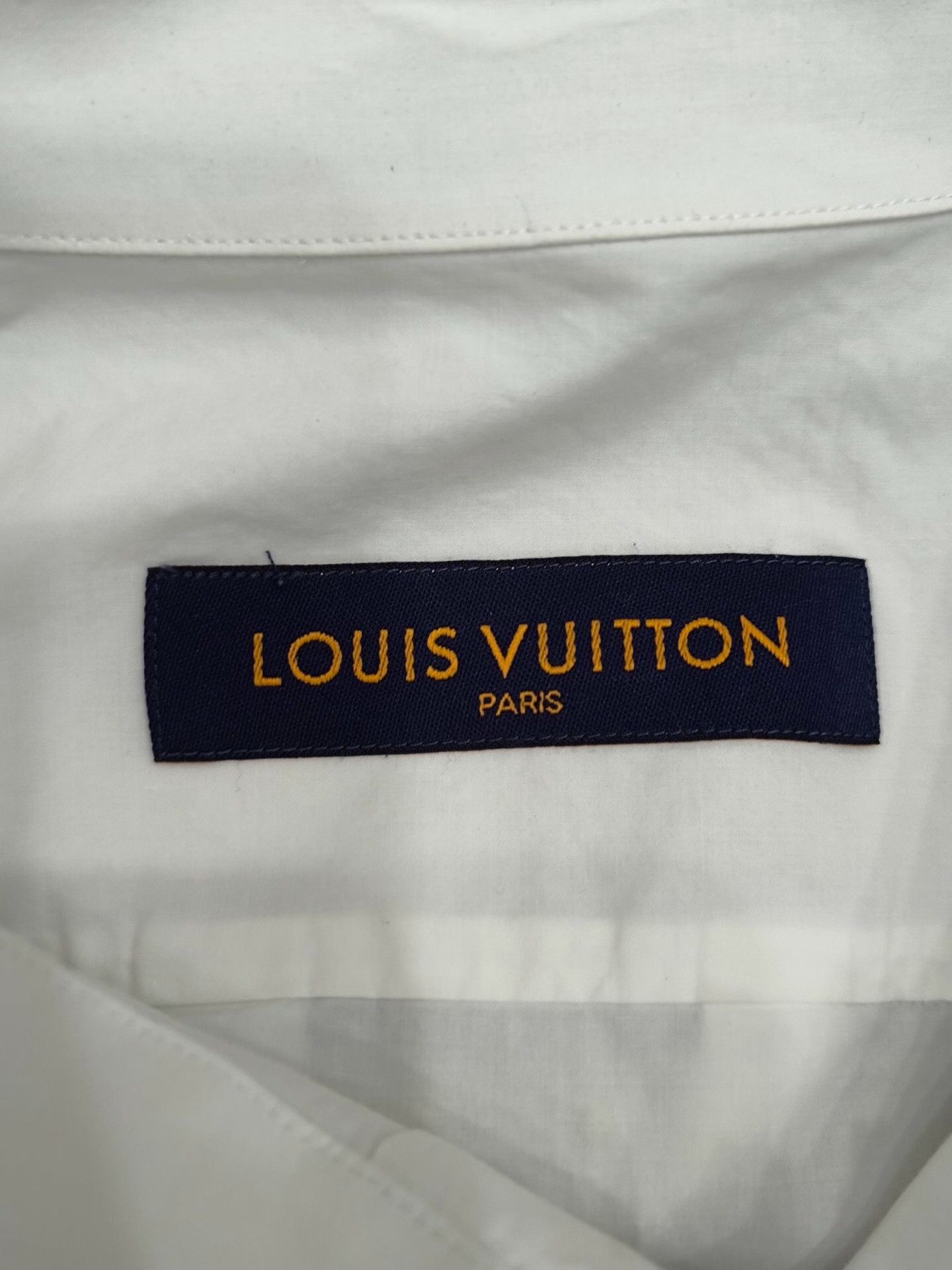 Louis Vuitton Louis Vuitton Retro Shirt l Men Size US L / EU 52-54 / 3 - 4 Thumbnail