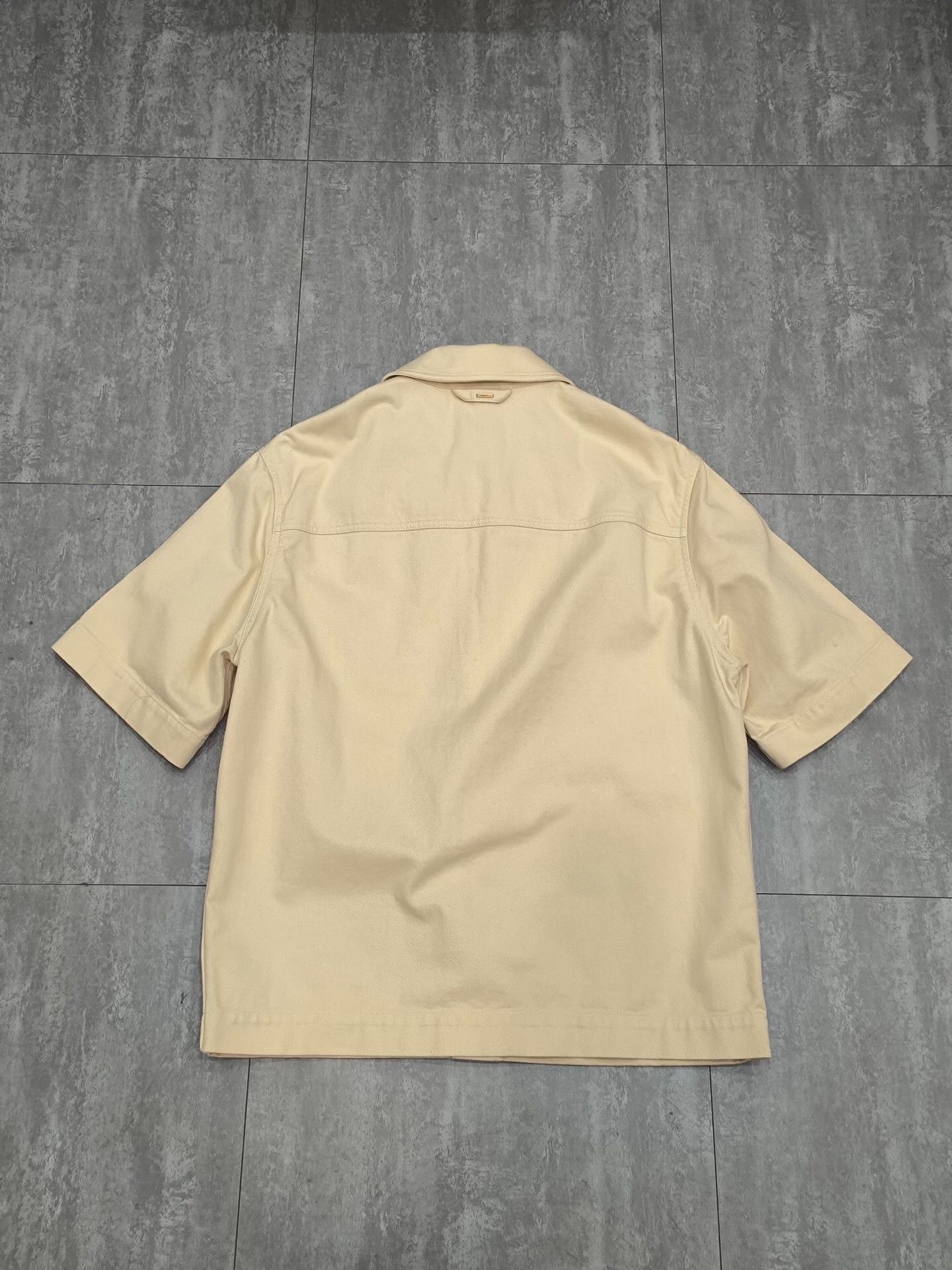 Louis Vuitton Louis Vuitton Cotton Beige Shirt m Men Size US M / EU 48-50 / 2 - 2 Thumbnail